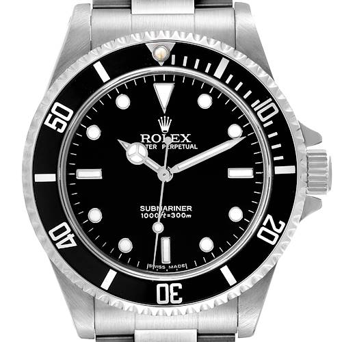 The image shows a frontal view of the Rolex Submariner watch, highlighting its black dial, bezel, and stainless steel bracelet.