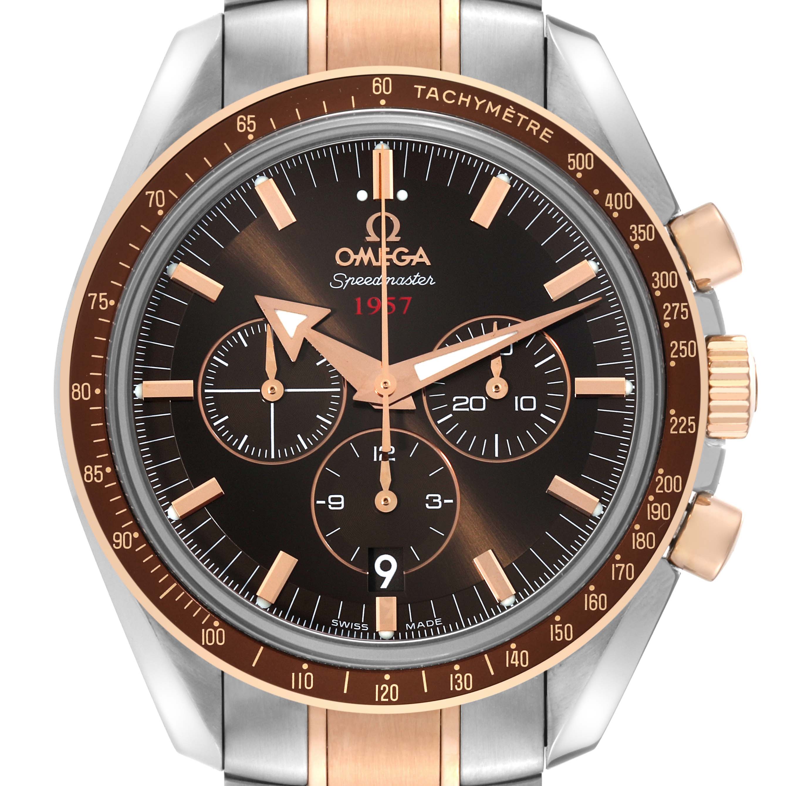 This image shows the face of an Omega Speedmaster 321.90.42.50.13.001 Men's Steel and Gold (two tone) Brown Dial 321.90.42.50.13.001 Men's Steel and Gold (two tone) Brown Dial watch, highlighting its tachymeter, sub-dials, and chronograph details.
