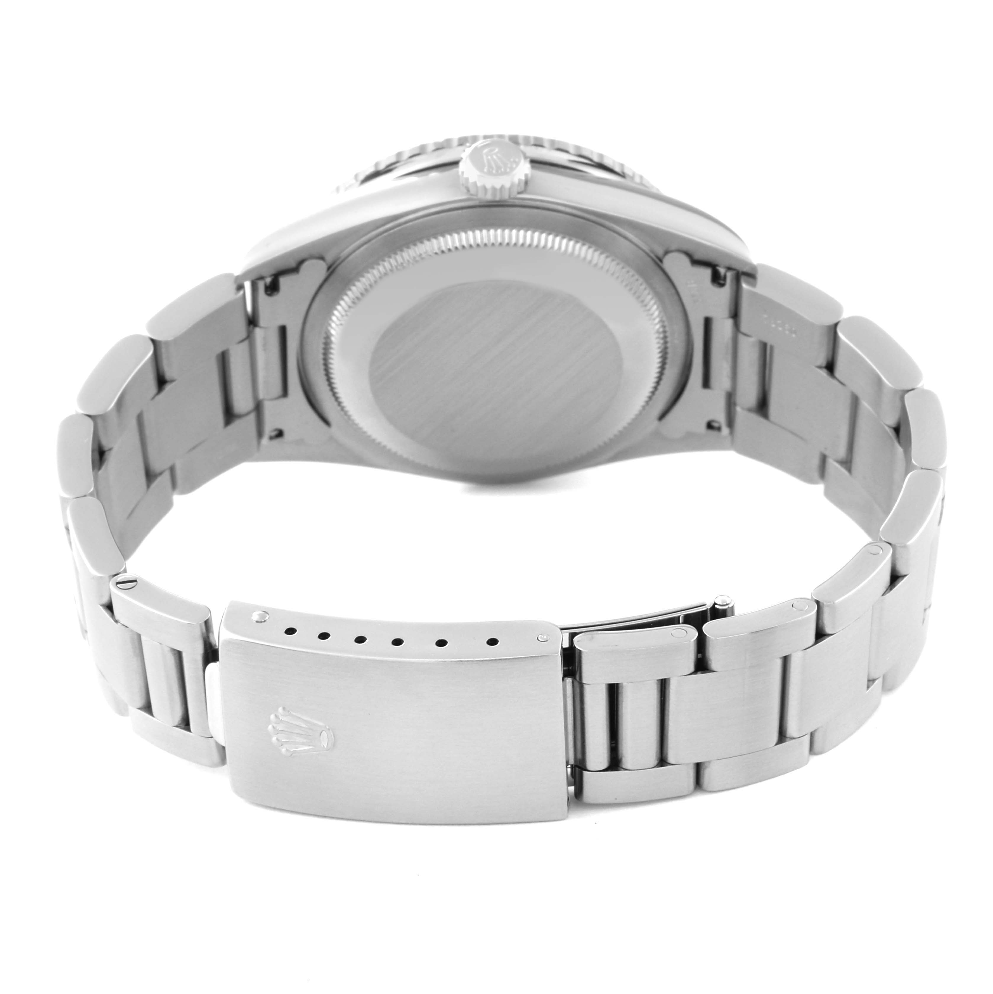 This image shows the back view of a Rolex Turn-o-Graph 16264 Men
s Stainless Steel Silver Dial 16264 Men
s Stainless Steel Silver Dial watch, highlighting the bracelet and clasp.