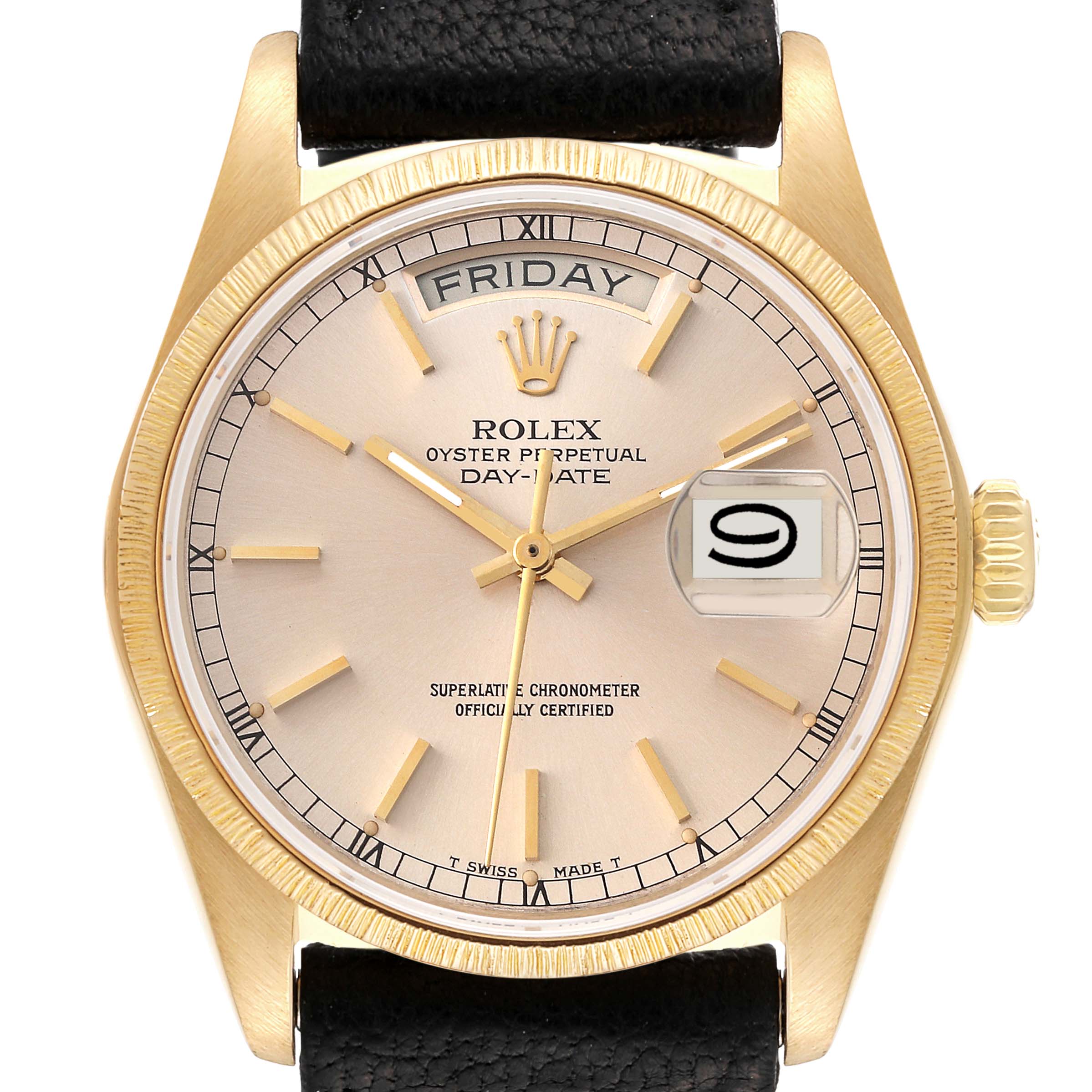 The image shows a frontal view of the Rolex President 18078 Men
s Yellow Gold Silver Dial 18078 Men
s Yellow Gold Silver Dial model watch, displaying the dial, hands, date, and day indicators, as well as the crown.