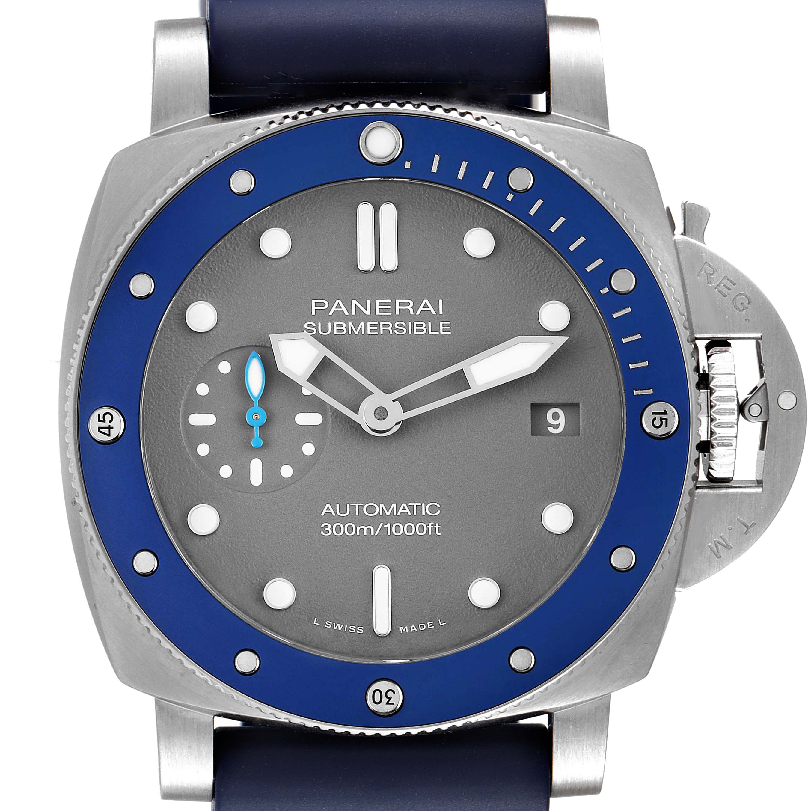 The image shows a front-facing view of a Panerai Submersible PAM00959 Men's Stainless Steel Grey Dial PAM00959 Men's Stainless Steel Grey Dial watch, highlighting the dial, bezel, and crown guard.
