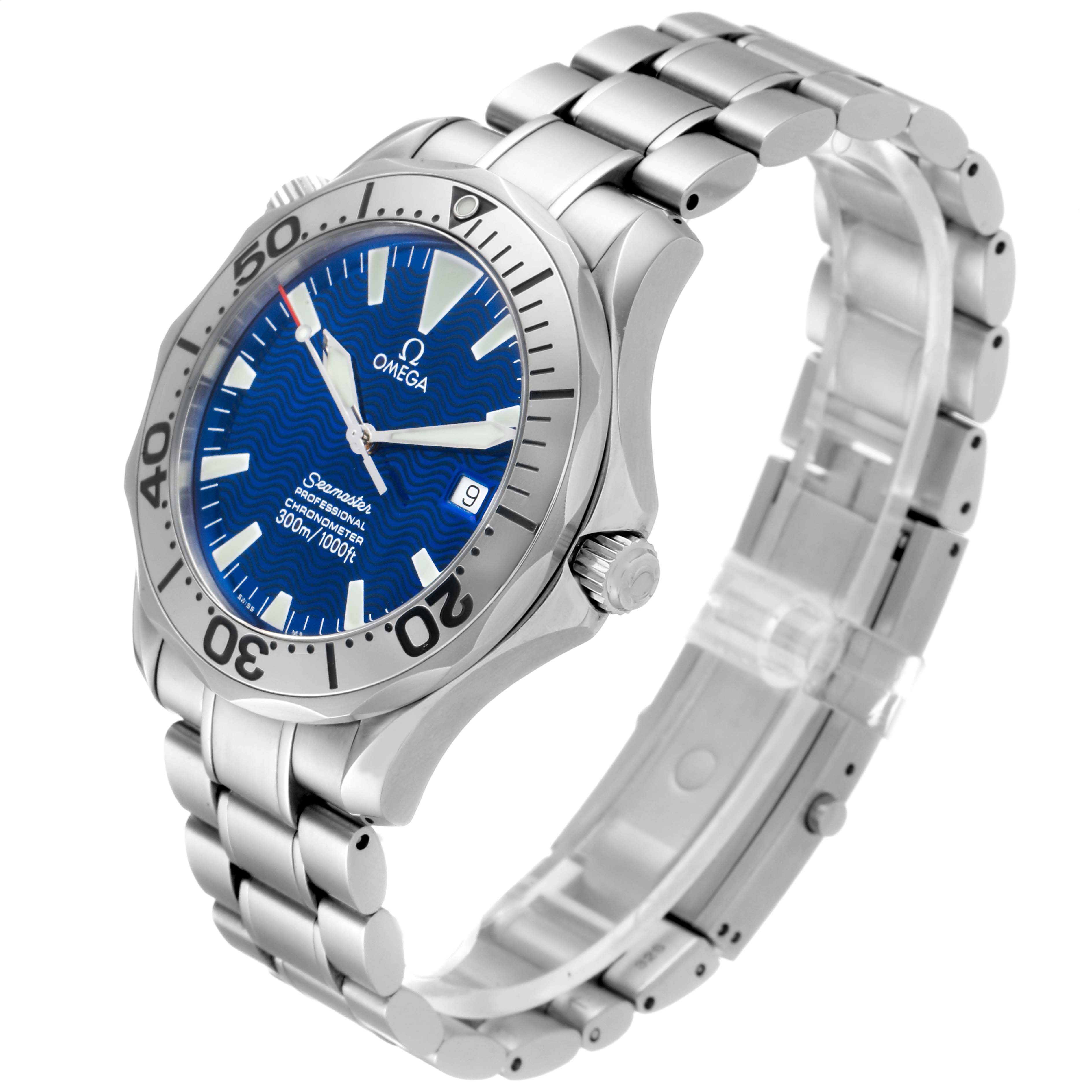 The image displays an Omega Seamaster 2255.80.00 Men
s Stainless Steel Blue Dial 2255.80.00 Men
s Stainless Steel Blue Dial watch in a three-quarter view, showcasing the face, bezel, crown, and stainless steel bracelet.