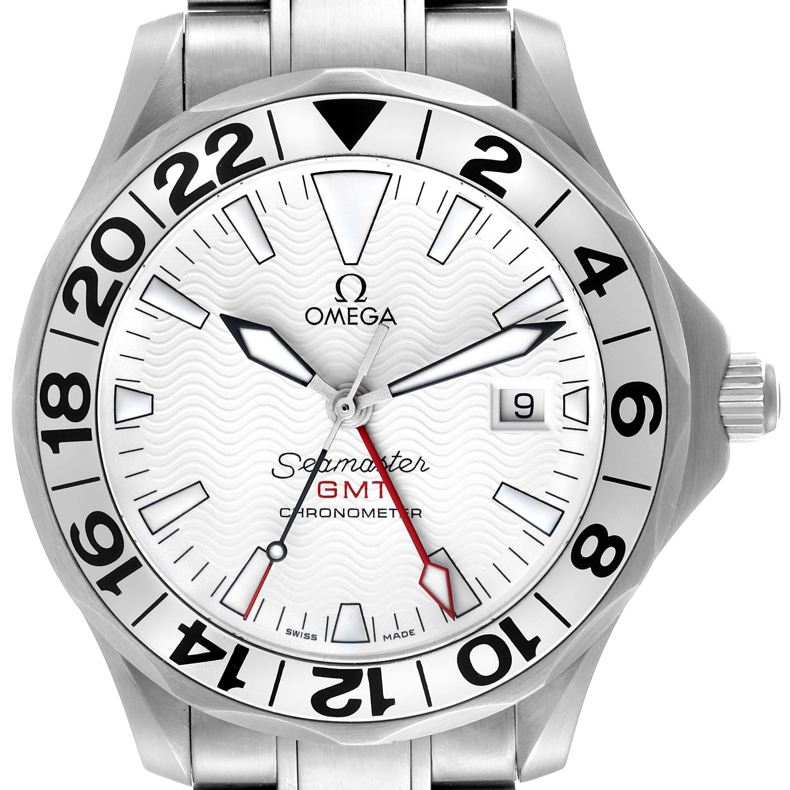 The image shows a front view of the Omega Seamaster 2538.20.00 Men's Stainless Steel White Dial 2538.20.00 Men's Stainless Steel White Dial GMT watch, highlighting the dial, bezel, and part of the metal bracelet.