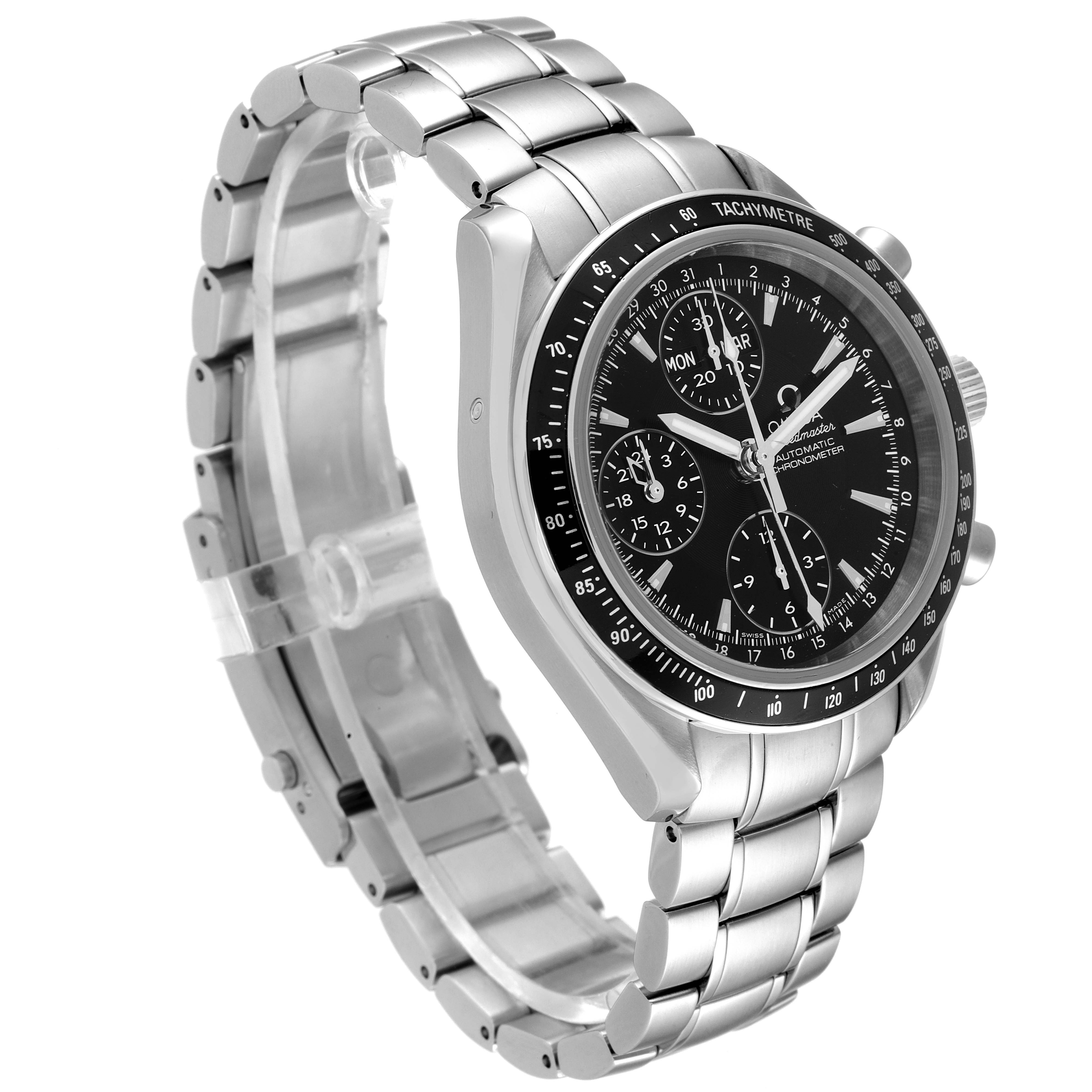 The image shows an oblique side view of an Omega Speedmaster 3220.50.00 Men
s Stainless Steel Black Dial 3220.50.00 Men
s Stainless Steel Black Dial watch, highlighting its face and stainless steel bracelet.
