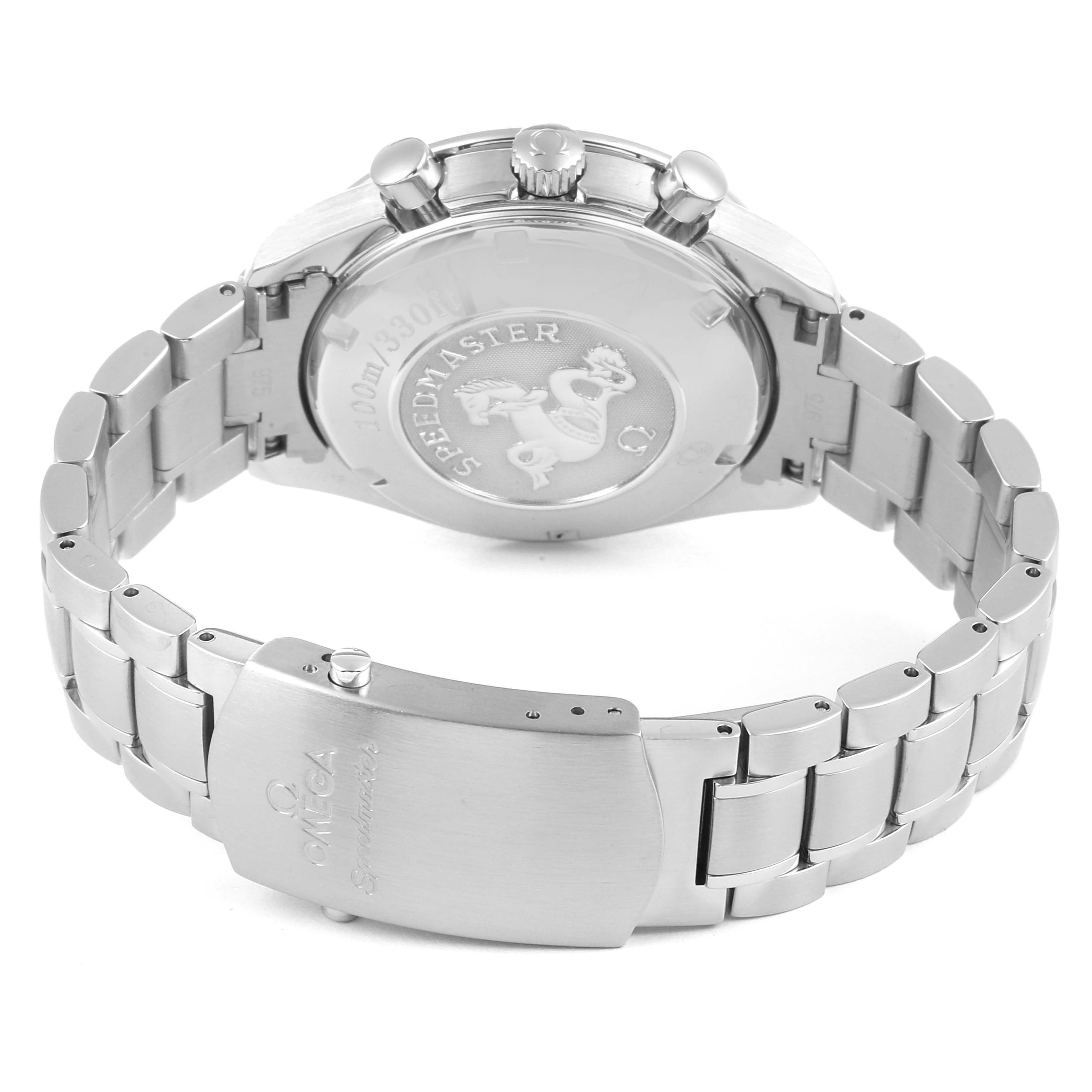 The image shows the back and bracelet of an Omega Speedmaster 3210.50.00 Men
s Stainless Steel Black Dial 3210.50.00 Men
s Stainless Steel Black Dial watch, highlighting the case back and clasp.