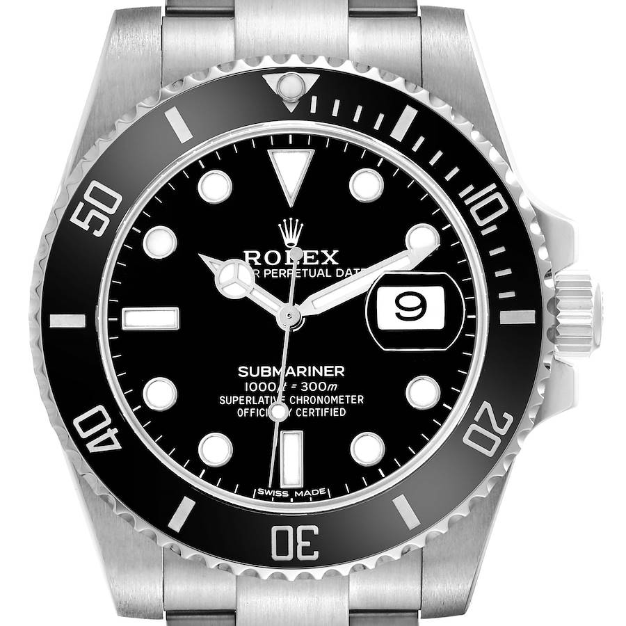 The image shows a front view of the Rolex Submariner watch, highlighting the dial, bezel, and crown.