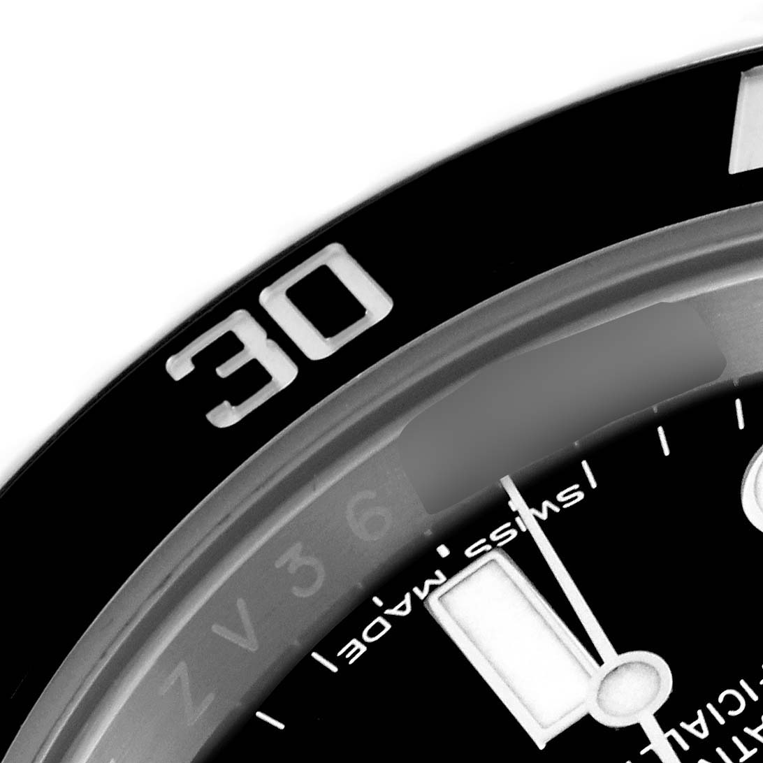The image shows a close-up of the bezel and dial of a Rolex Submariner 116610LN Men's Stainless Steel Black Dial 116610LN Men's Stainless Steel Black Dial, focusing on the "30" marker and hour indices.