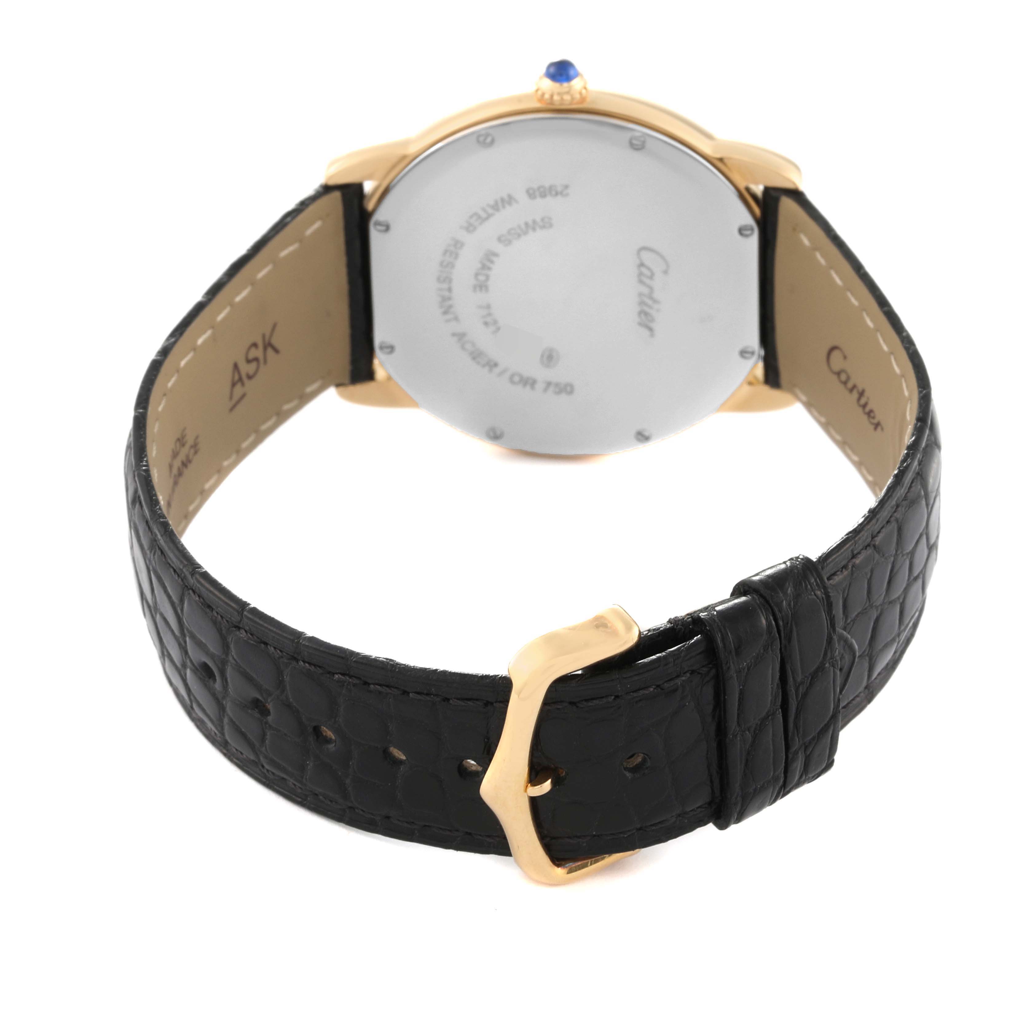 The image shows the rear view of a Cartier Ronde W6700455 Men
s Steel and Gold (two tone) Silver Dial W6700455 Men
s Steel and Gold (two tone) Silver Dial watch, highlighting the back case, strap, and buckle.