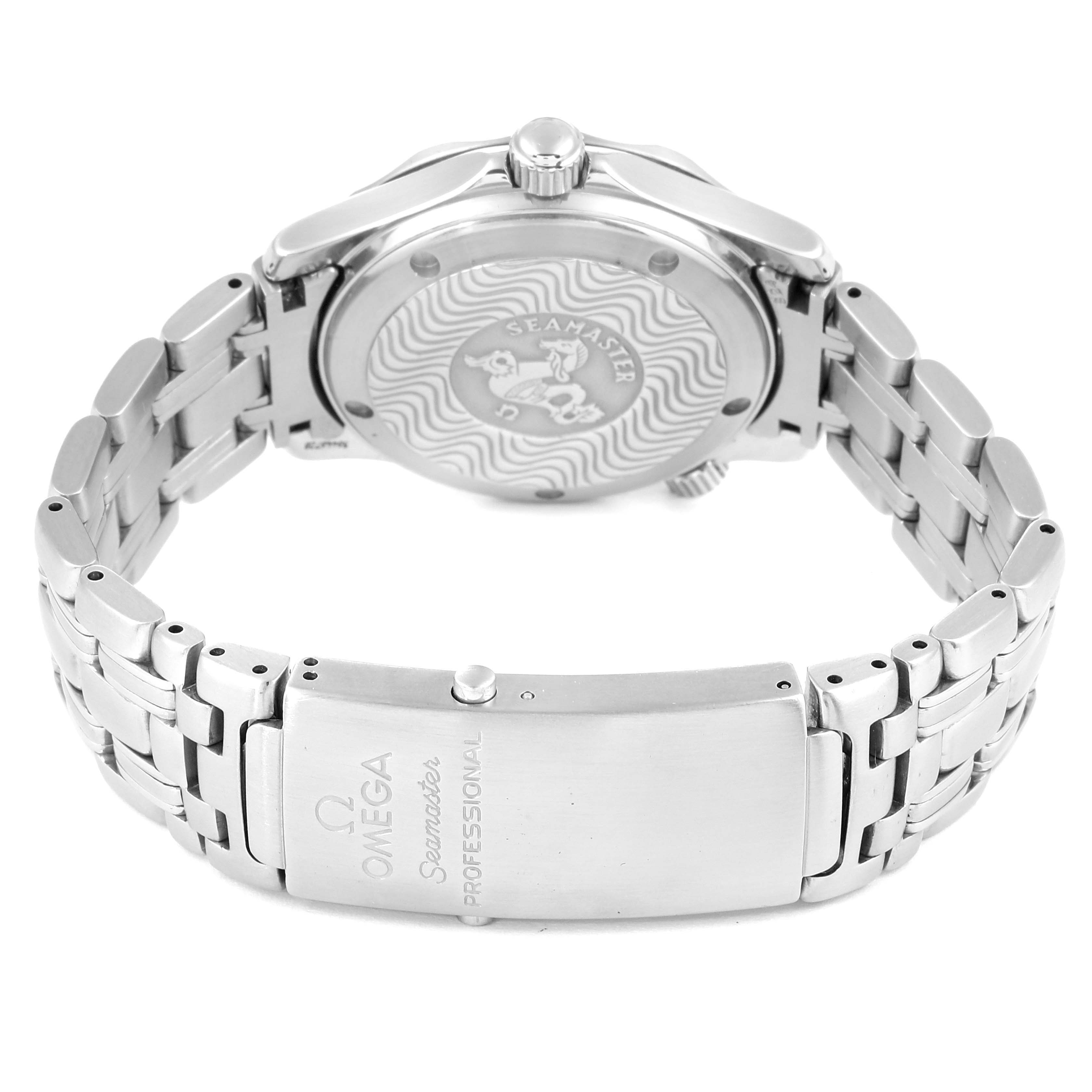 The image shows the back, clasp, and bracelet of the Omega Seamaster 2562.80.00 Men
s Stainless Steel Blue Dial 2562.80.00 Men
s Stainless Steel Blue Dial watch.