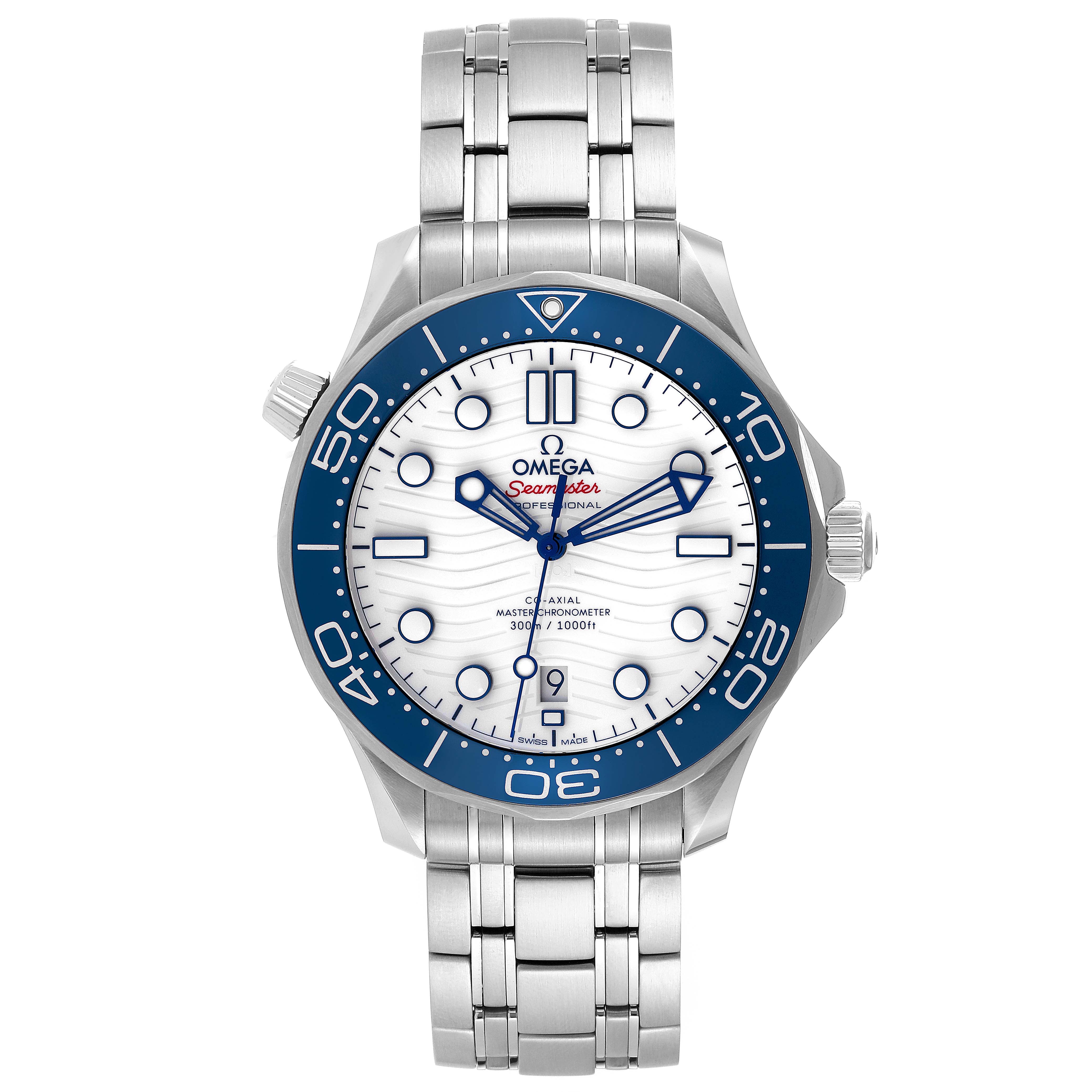 The image shows a front view of the Omega Seamaster 522.30.42.20.04.001 Men's Stainless Steel White Dial 522.30.42.20.04.001 Men's Stainless Steel White Dial watch, featuring its face, bezel, crown, and metal bracelet.