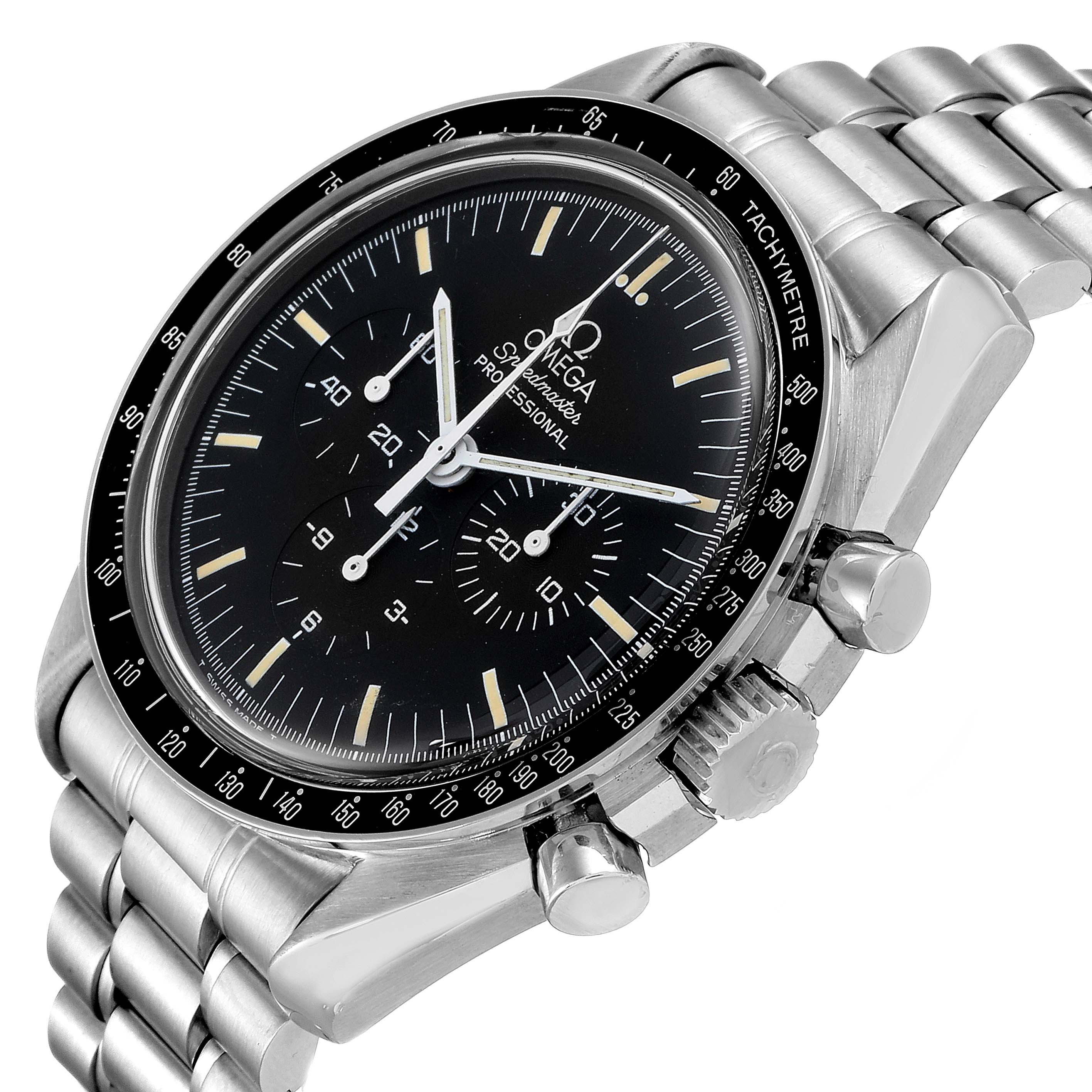 The image shows an angled view of the Omega Speedmaster 3591.50.00 Men
s Stainless Steel Black Dial 3591.50.00 Men
s Stainless Steel Black Dial watch, highlighting its dial, bezel, crown, and stainless steel bracelet.