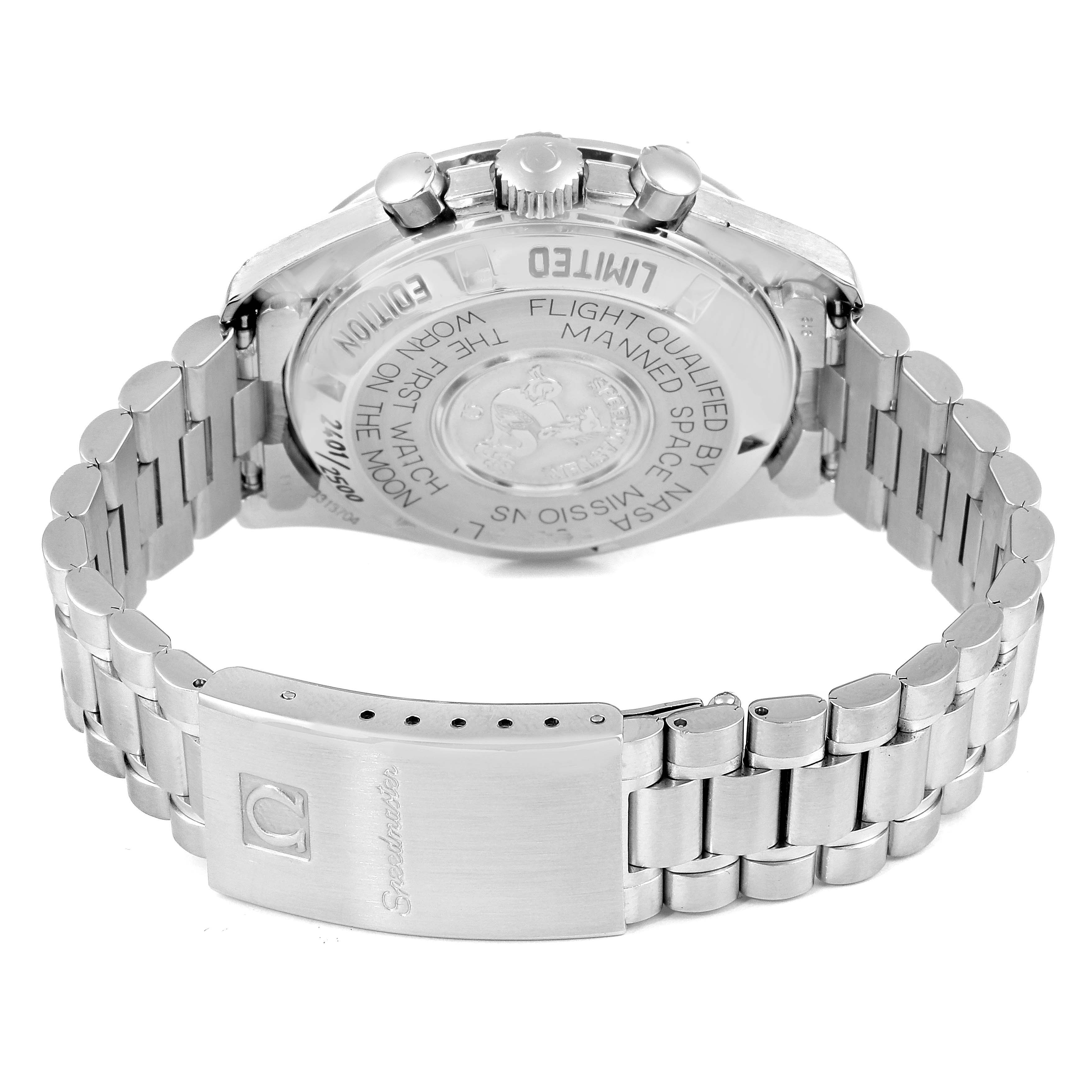 The image shows the back case and bracelet of an Omega Speedmaster 3591.50.00 Men
s Stainless Steel Black Dial 3591.50.00 Men
s Stainless Steel Black Dial watch, highlighting the engraved case back and clasp.