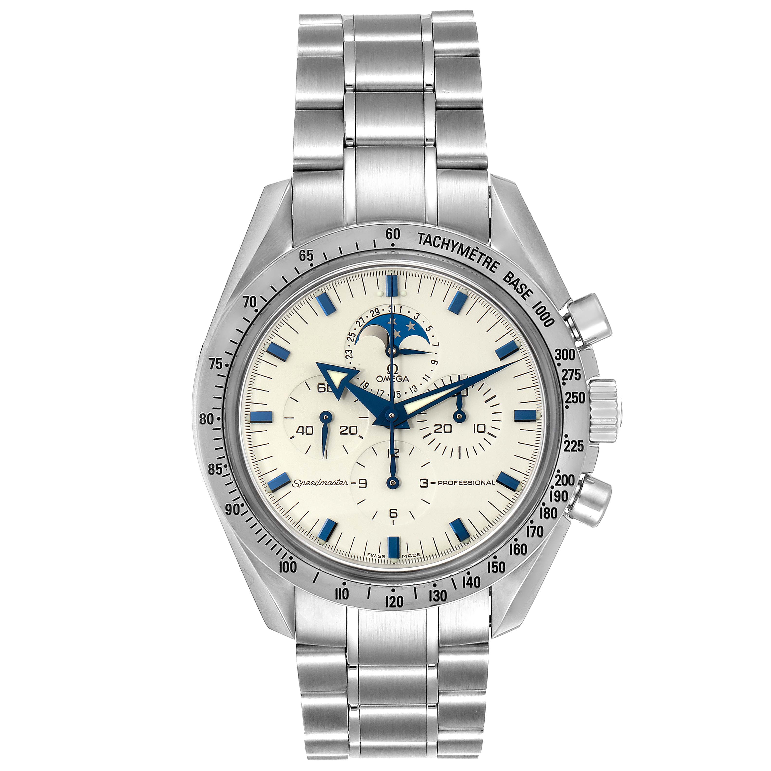The image shows a frontal view of an Omega Speedmaster 3575.20.00 Men's Stainless Steel White Dial 3575.20.00 Men's Stainless Steel White Dial watch, displaying its face, sub-dials, and metal bracelet.