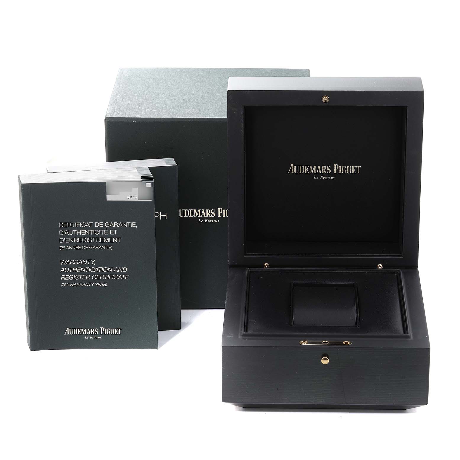 The image shows the Audemars Piguet Royal Oak 26320OR.OO.D088CR.01 Men's Rose Gold Silver Dial 26320OR.OO.D088CR.01 Men's Rose Gold Silver Dial watch box, an outer box, and warranty/authentication booklets.