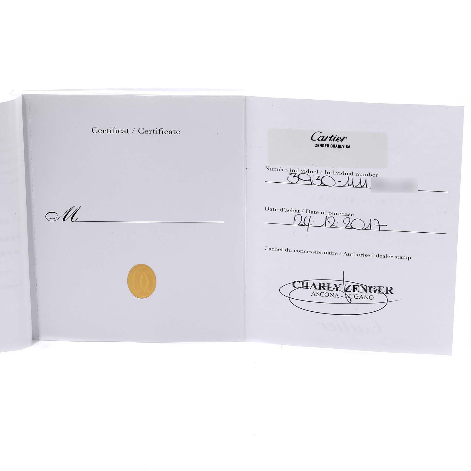The image shows an opened certificate booklet for the Drive de Cartier model by Cartier, displaying purchase details and official dealer stamps.