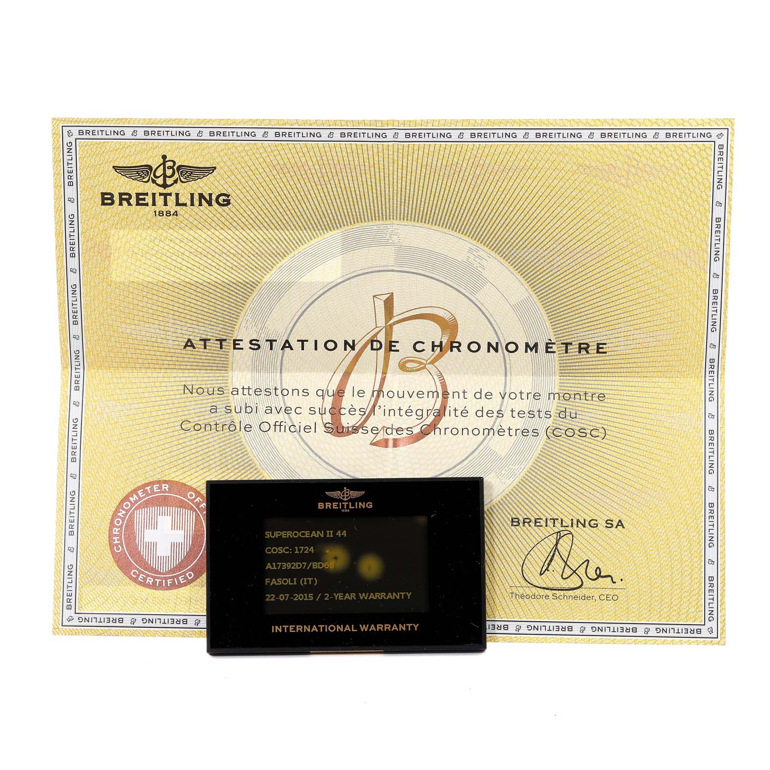 The image shows the Breitling Superocean A17392D7/BD68 Men's Stainless Steel Black Dial A17392D7/BD68 Men's Stainless Steel Black Dial model's chronometer certificate and international warranty card.