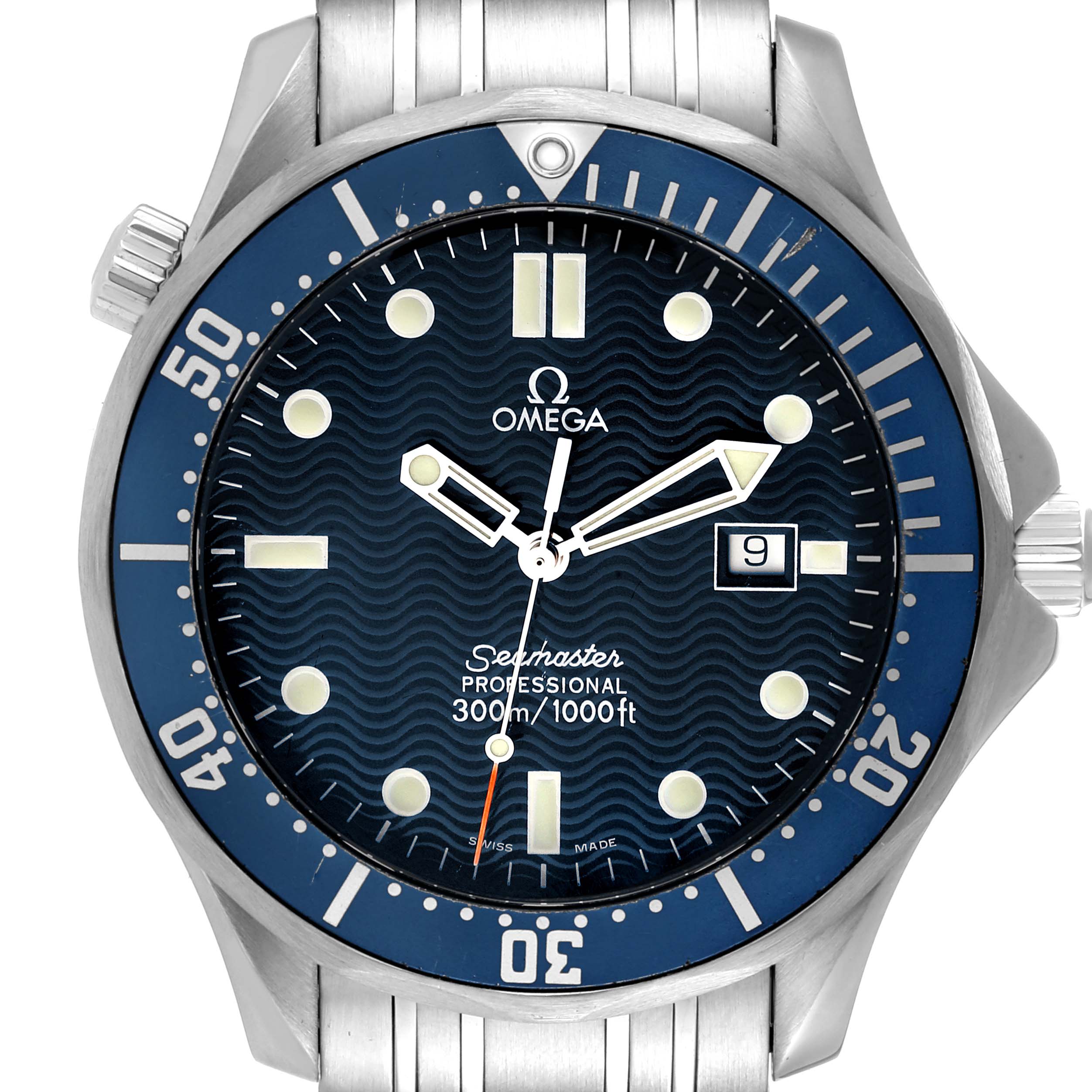The image shows a front view of the Omega Seamaster 2541.80.00 Men's Stainless Steel Blue Dial 2541.80.00 Men's Stainless Steel Blue Dial watch, displaying its dial, bezel, and stainless steel bracelet.