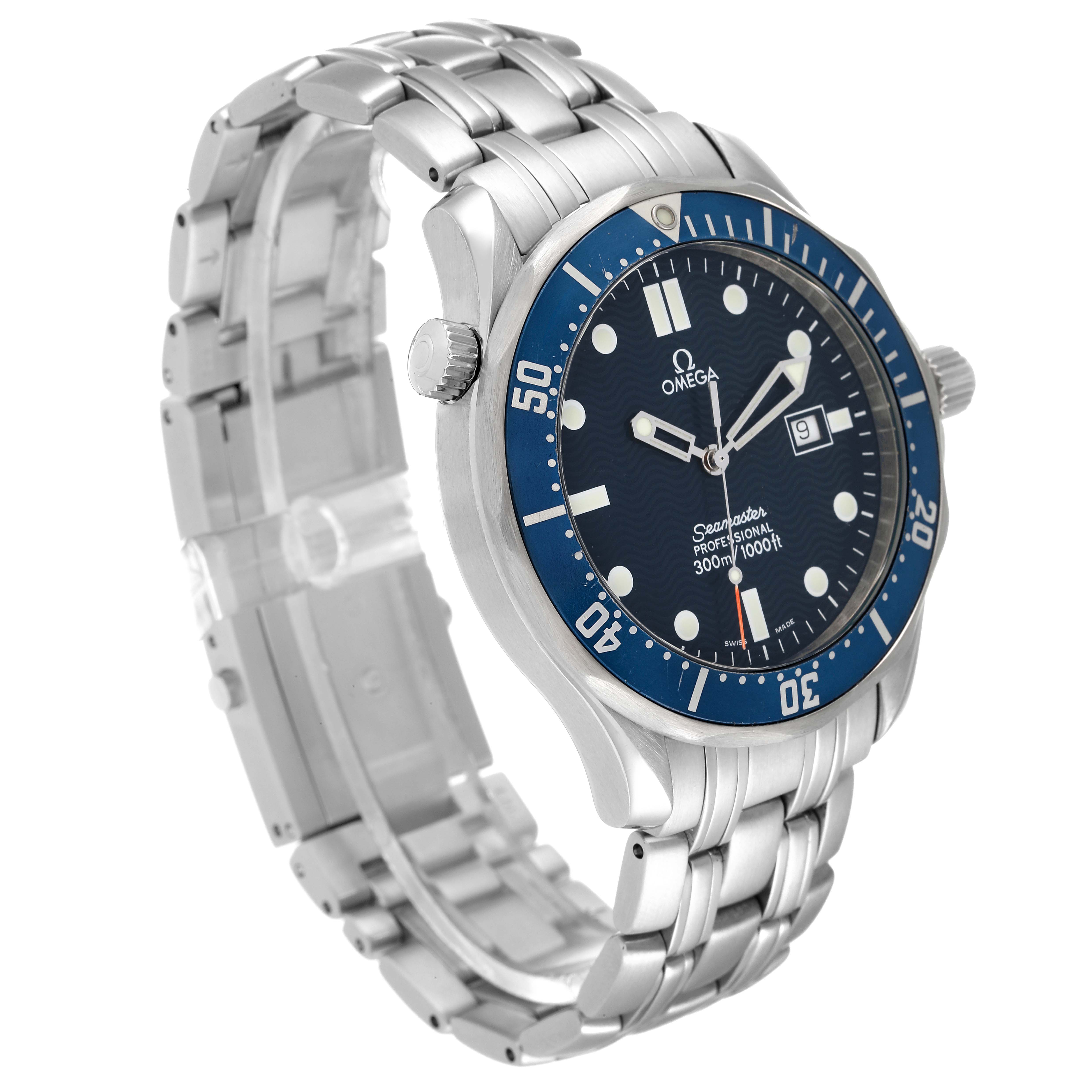 The image shows the Omega Seamaster 2541.80.00 Men's Stainless Steel Blue Dial 2541.80.00 Men's Stainless Steel Blue Dial watch at a slight angle, highlighting the face, bezel, crown, and bracelet.