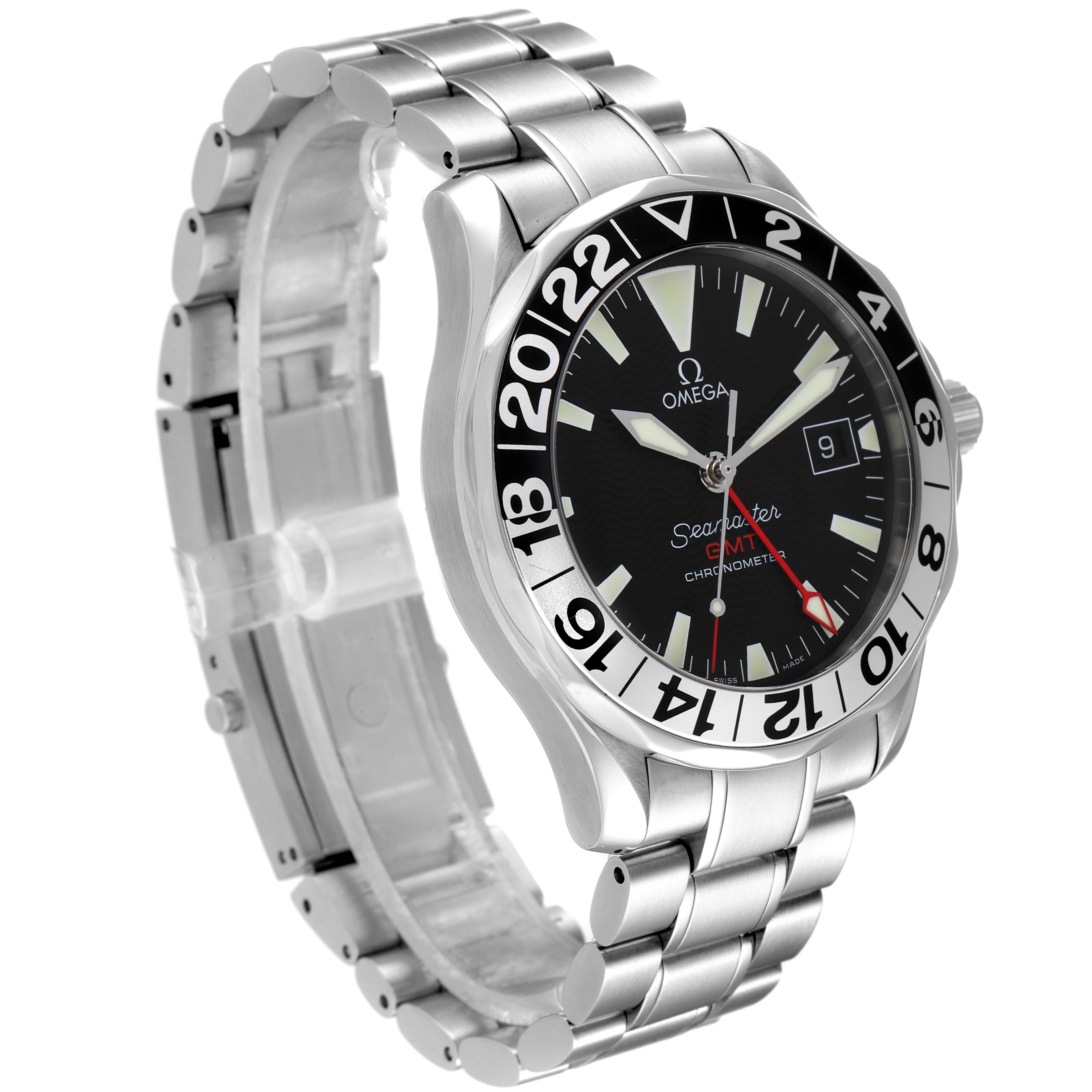 The image shows an angled view of the Omega Seamaster 2234.50.00 Men's Stainless Steel Black Dial 2234.50.00 Men's Stainless Steel Black Dial watch, highlighting the face, bezel, and metal bracelet.