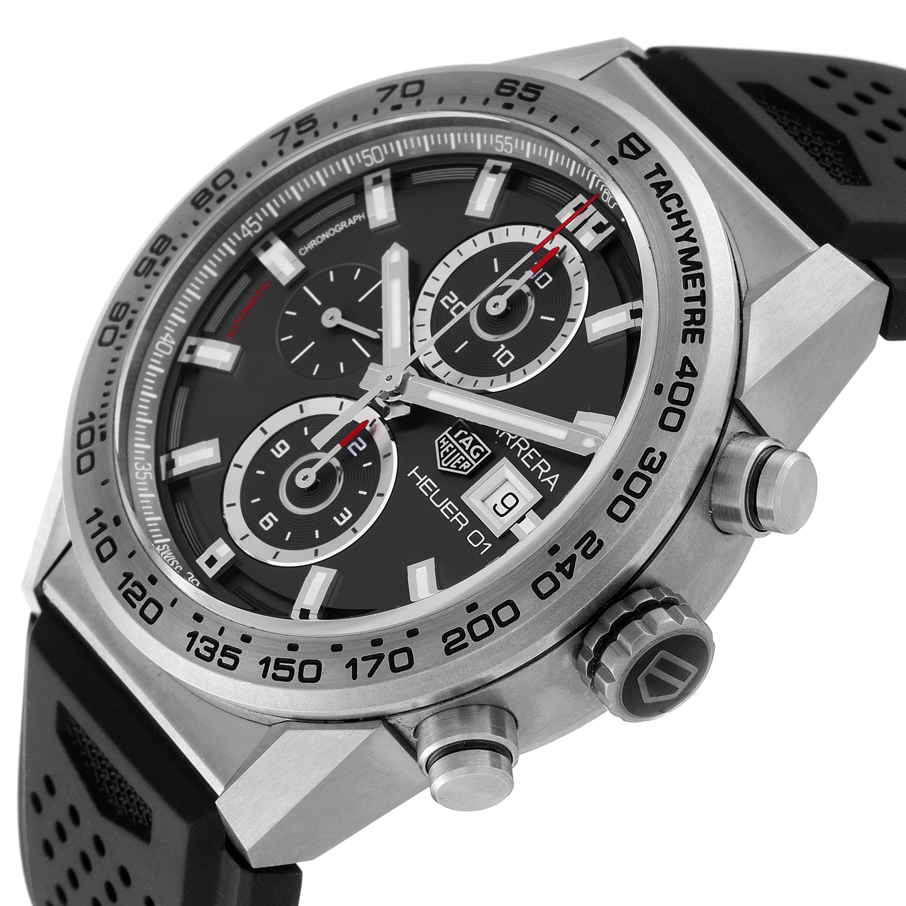 The image shows a Carrera model by Tag Heuer from a side-angle, highlighting its face, bezel, buttons, and part of the strap.