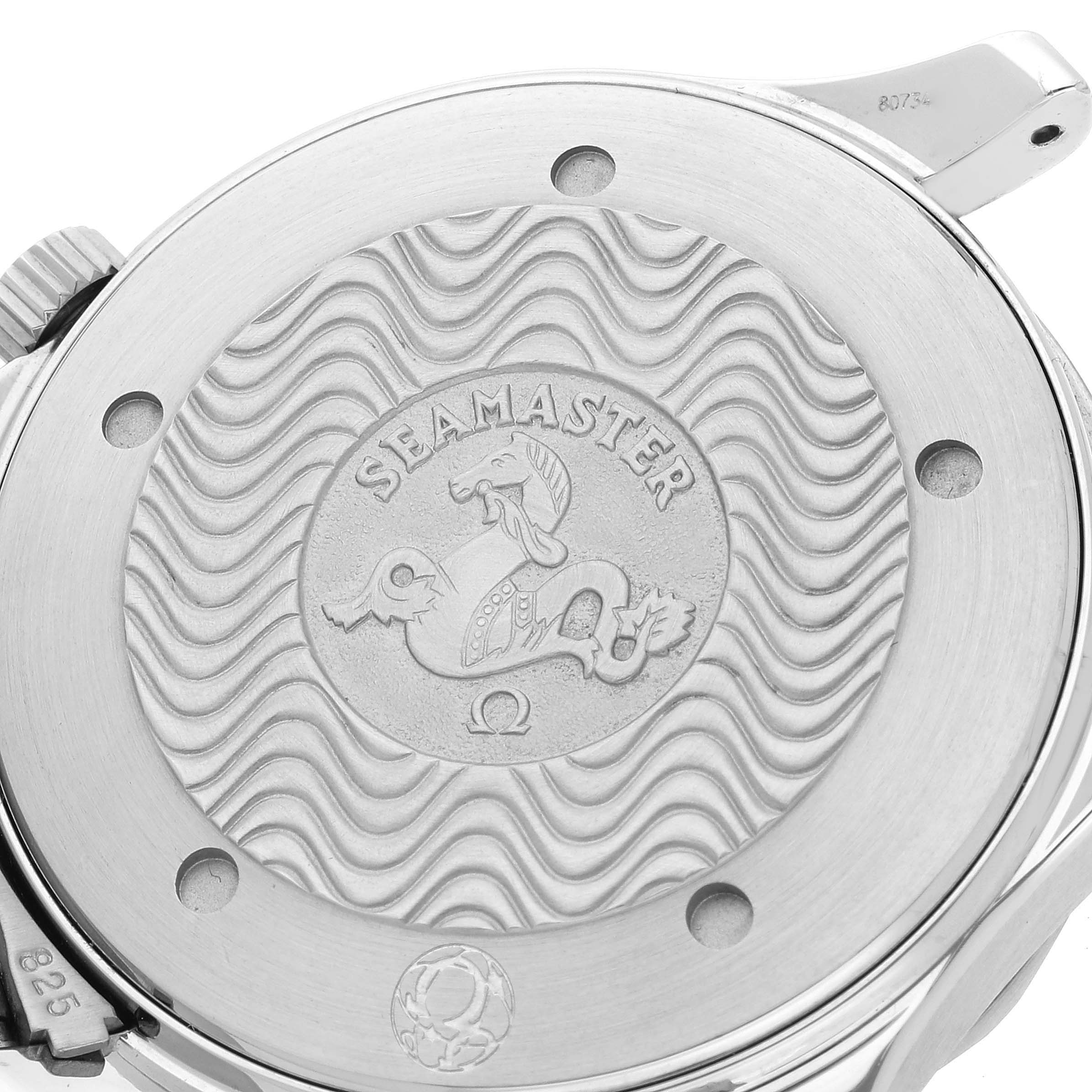 This image shows the rear case of an Omega Seamaster 2531.80.00 Men
s Stainless Steel Blue Dial 2531.80.00 Men
s Stainless Steel Blue Dial watch, featuring the engraved logo and wavy pattern.