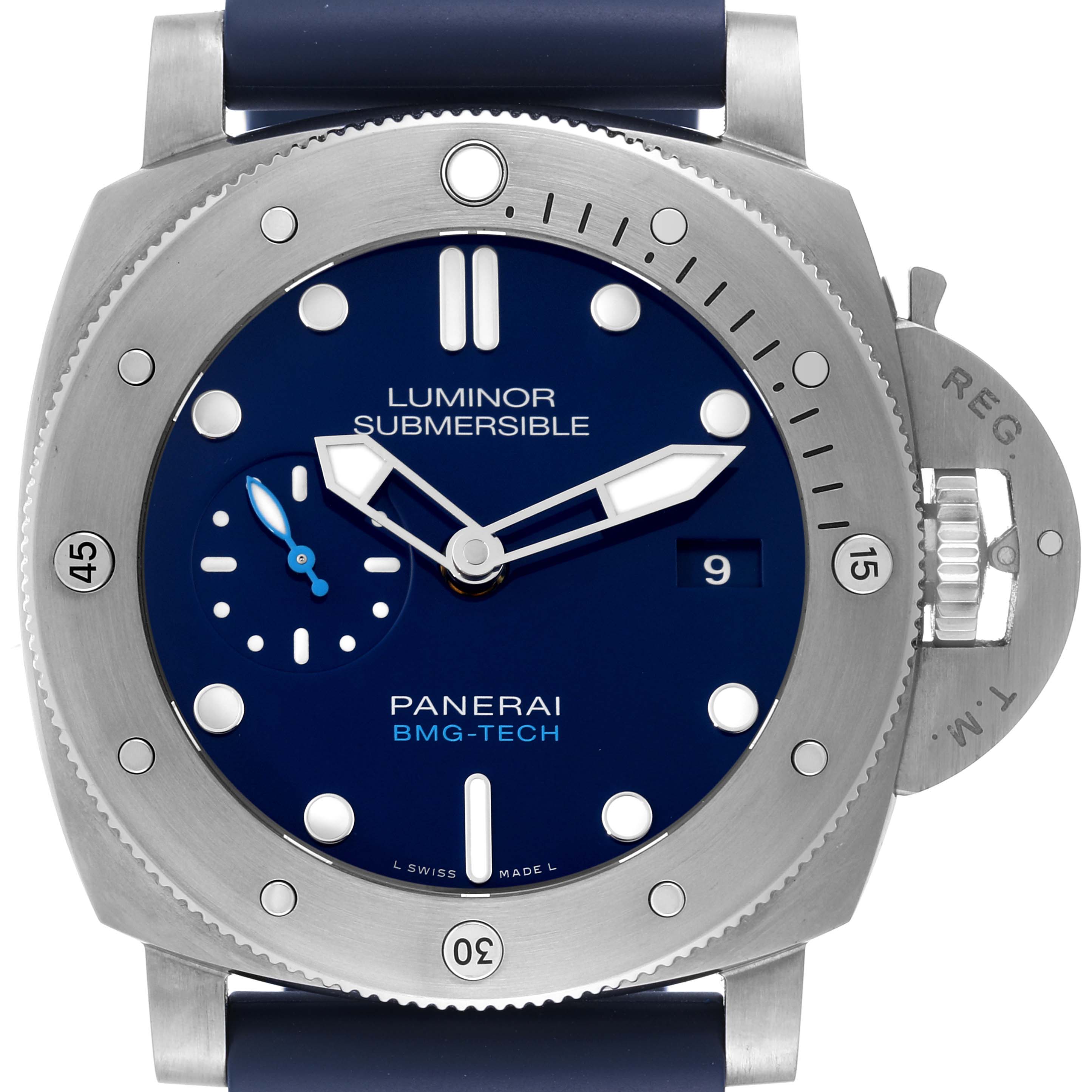 The image shows a front view of a Panerai Submersible PAM00692 Men's Titanium Blue Dial PAM00692 Men's Titanium Blue Dial watch, highlighting the dial, rotating bezel, and crown guard.