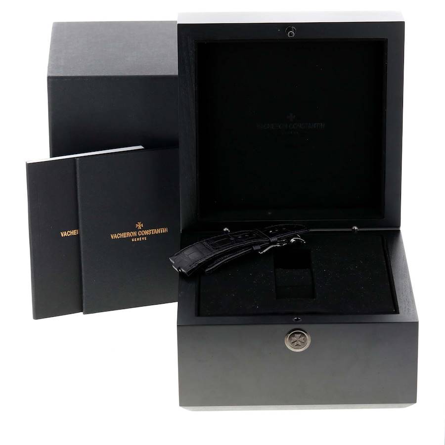 VACHERON CONSTANTIN ブラックボックス付き Vacheron Constantin Overseas Stainless Steel 7900V/110A-B546