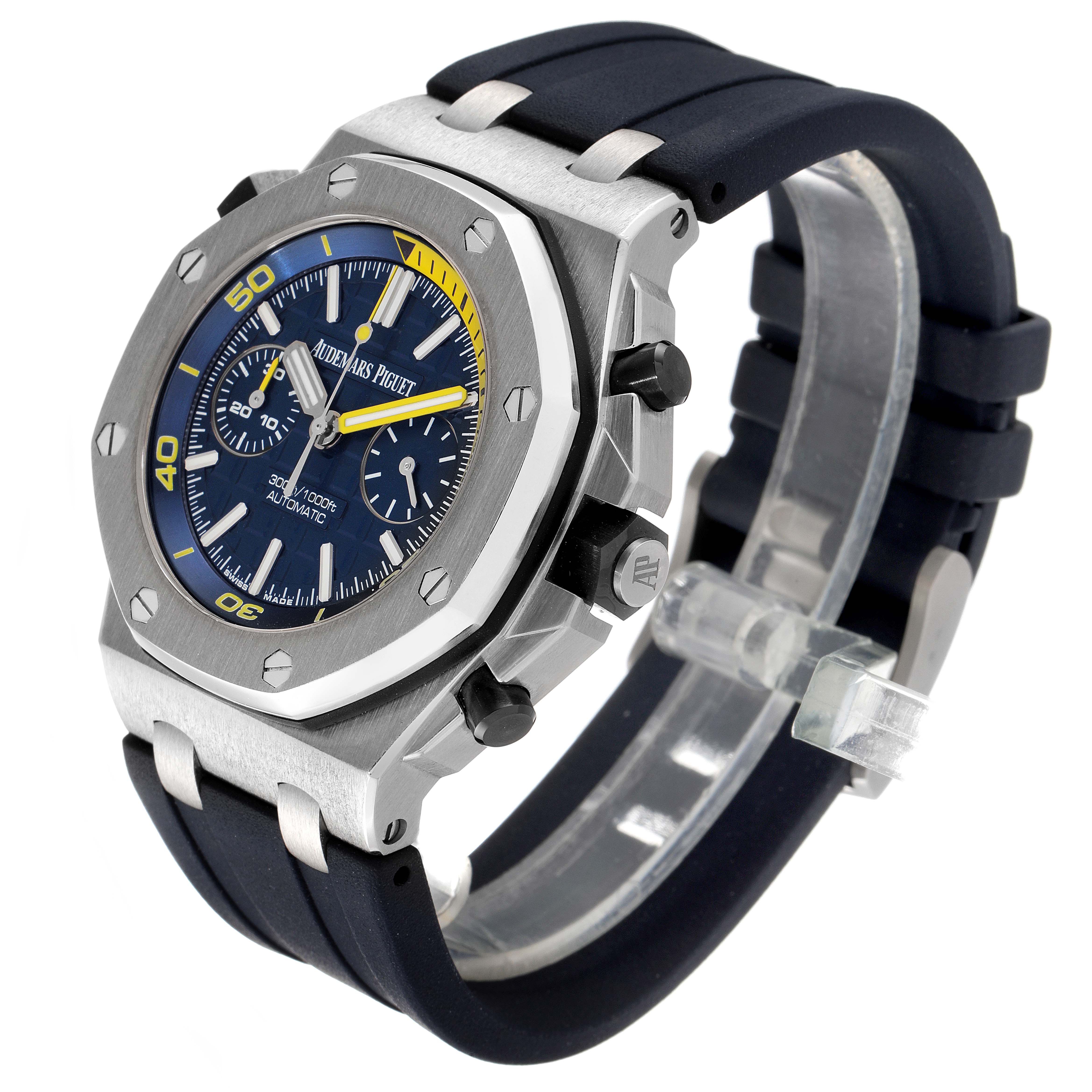 The image shows an angled front view of a Royal Oak Offshore watch by Audemars Piguet, featuring its case, bezel, dial, and strap.