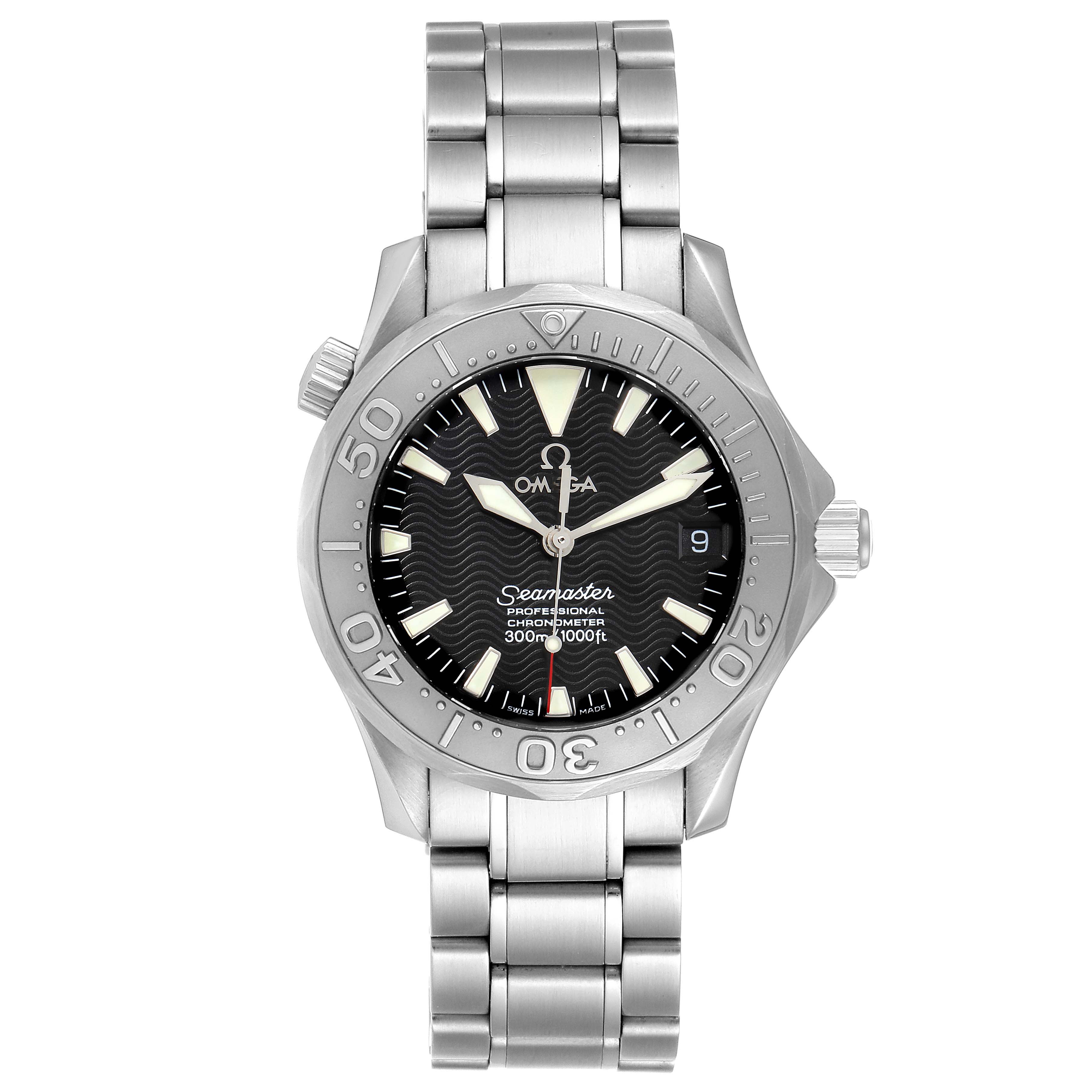 The image shows a front view of an Omega Seamaster 2236.50.00 Men
s Stainless Steel Black Dial 2236.50.00 Men
s Stainless Steel Black Dial watch, displaying its dial, bezel, and metal bracelet.