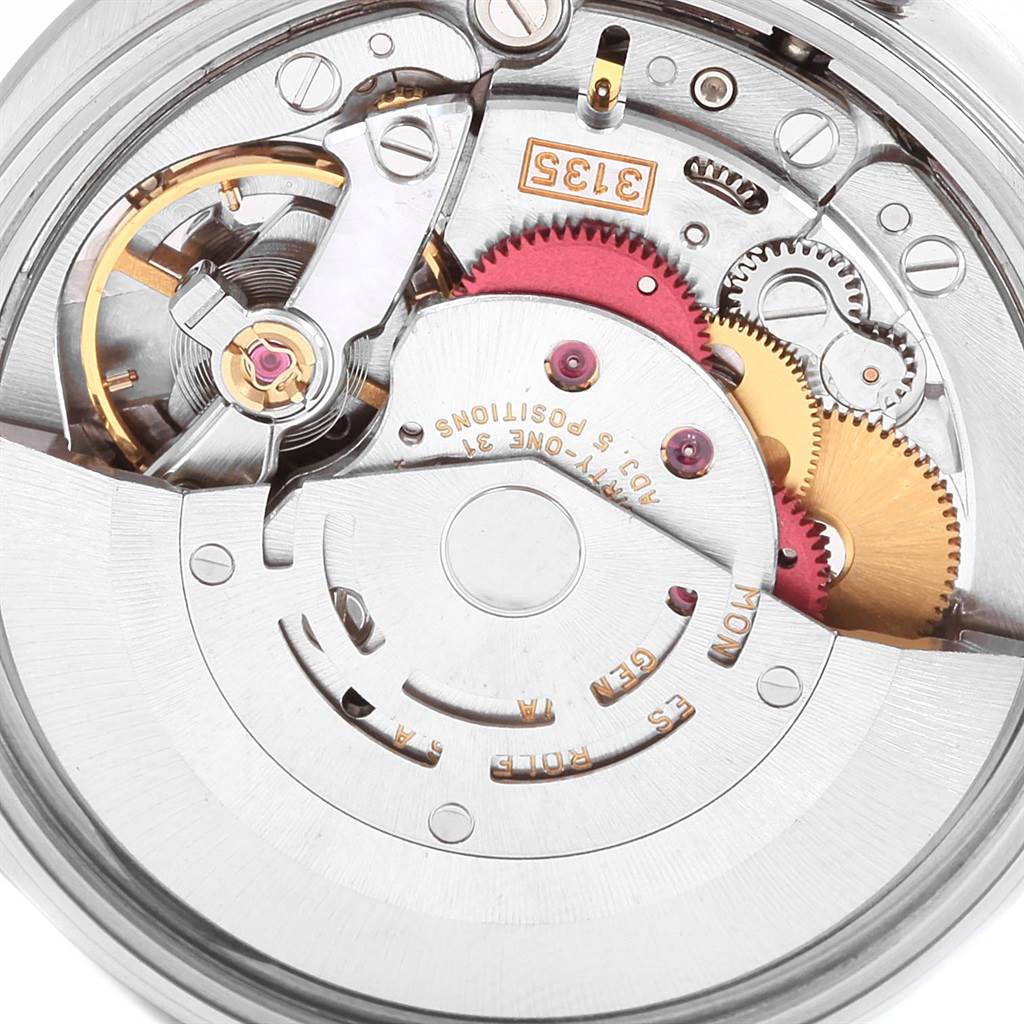 This image shows the internal mechanism of a Rolex Date 15200 Men's Stainless Steel White Dial 15200 Men's Stainless Steel White Dial model watch, highlighting gears and components from a top-down angle.