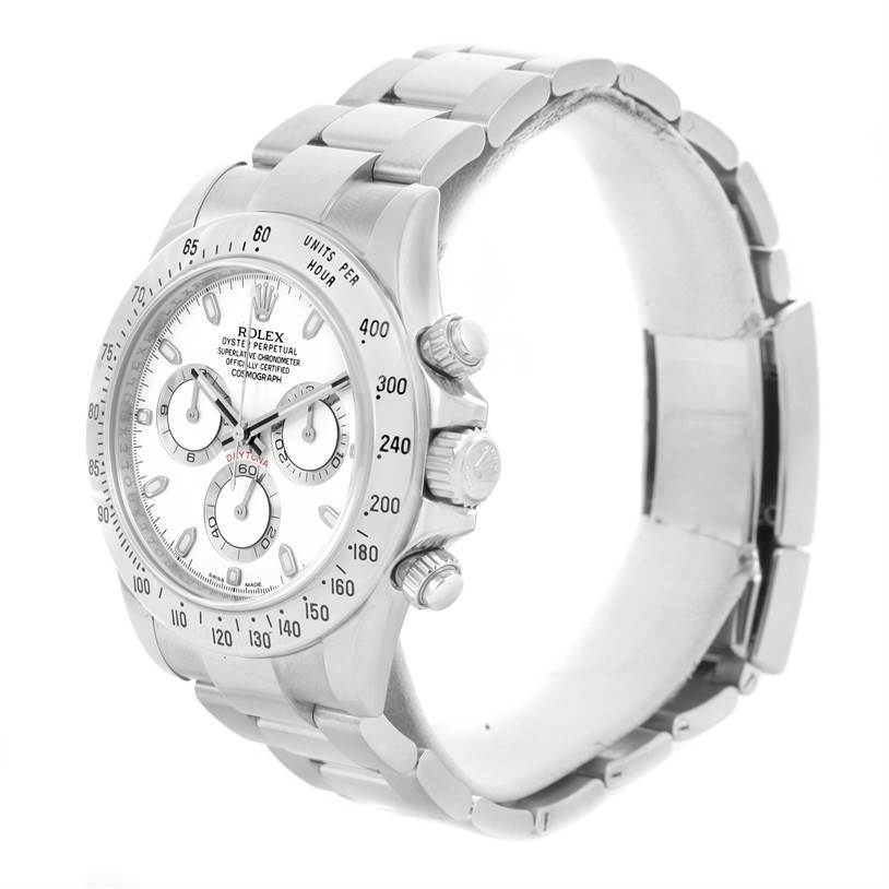 This is a three-quarter view of the Rolex Daytona 116520 Men
s Stainless Steel White Dial 116520 Men
s Stainless Steel White Dial watch showing its face, bezel, crown, pushers, and bracelet.