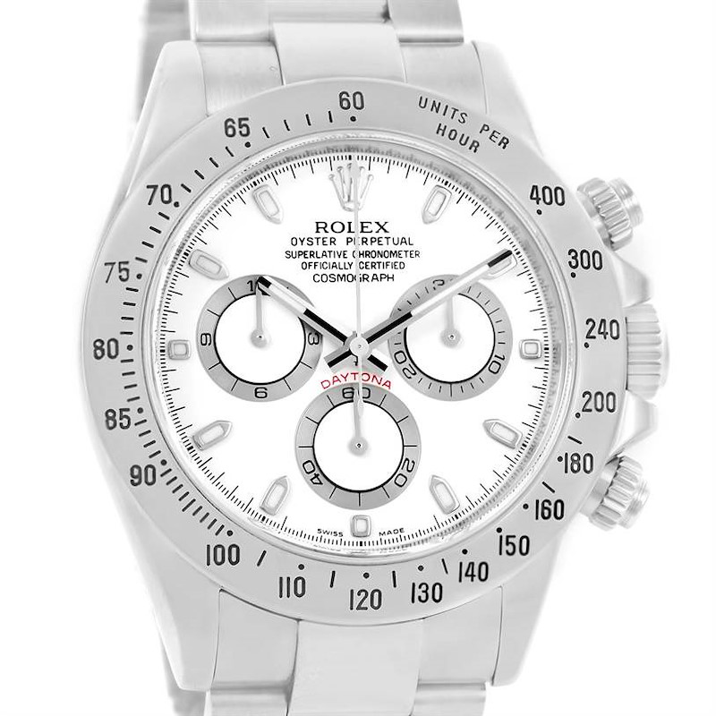 The image shows a frontal view of the Rolex Daytona watch, highlighting the dial, sub-dials, bezel, and bracelet.