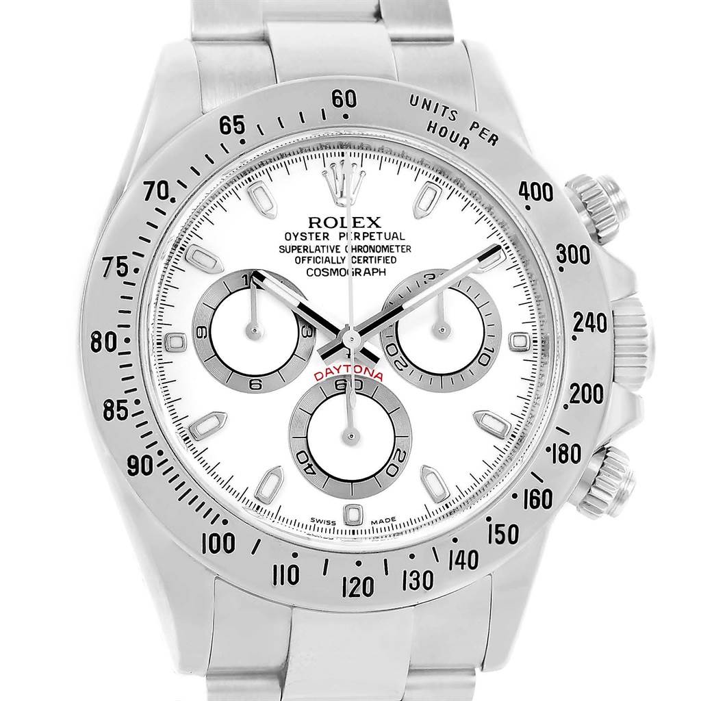 This image shows a front view of a Rolex Daytona 116520 Men's Stainless Steel White Dial 116520 Men's Stainless Steel White Dial watch, highlighting its white dial, bezel, and bracelet.