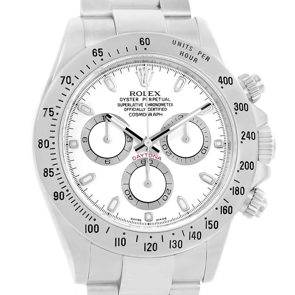 This image shows a front view of the Rolex Daytona 116520 Men's Stainless Steel White Dial 116520 Men's Stainless Steel White Dial watch, highlighting the face, bezel, and bracelet.