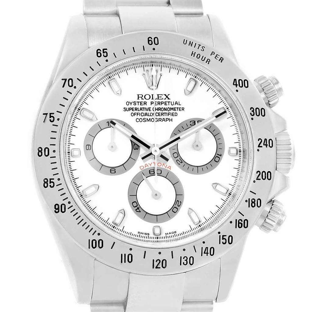 This image shows a frontal view of a Rolex Daytona 116520 Men's Stainless Steel White Dial 116520 Men's Stainless Steel White Dial watch displaying the dial, crown, bezel, and chronograph subdials.