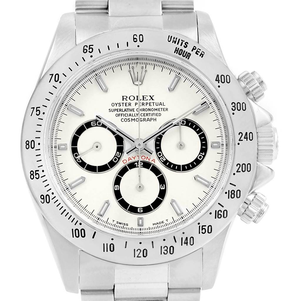 The Rolex Daytona 16520 Men's Stainless Steel White Dial 16520 Men's Stainless Steel White Dial watch is shown from the front, displaying the face, bezel, and part of the bracelet.