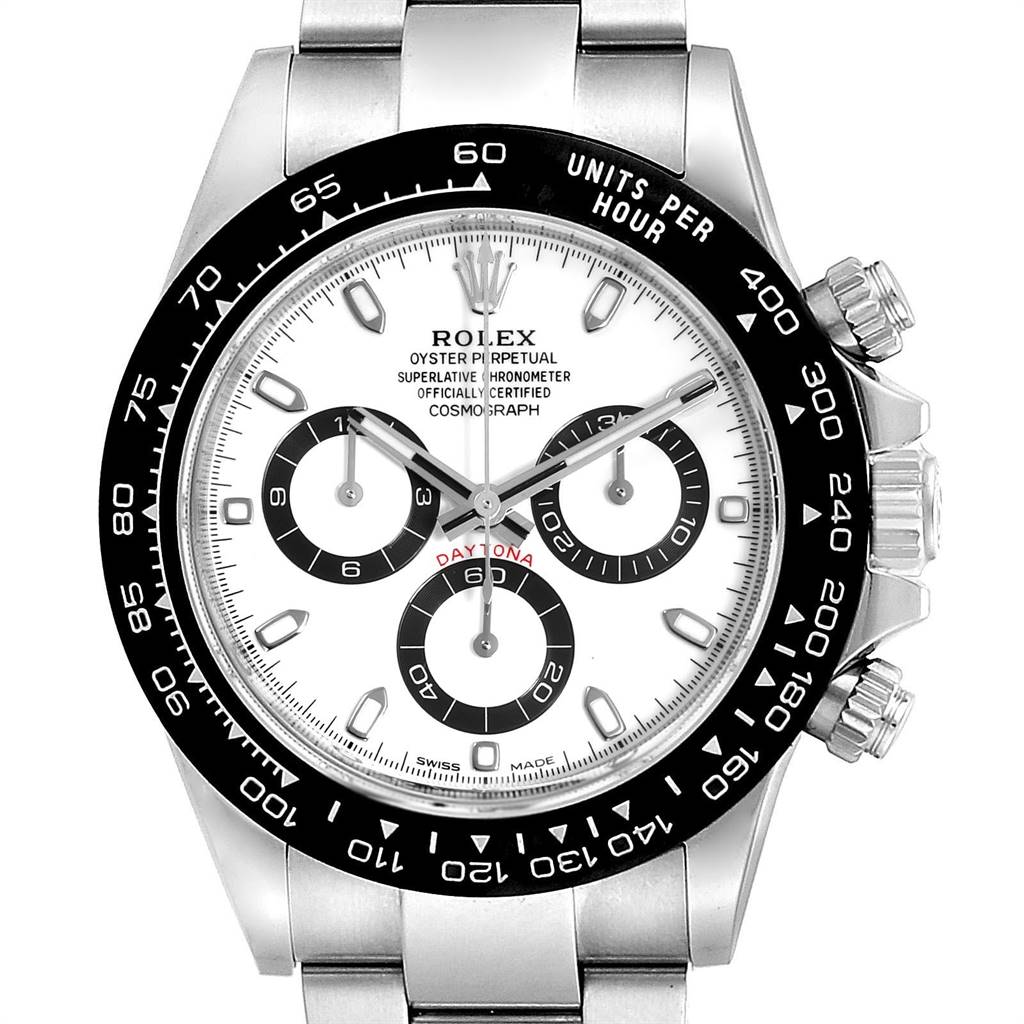 The image shows a frontal view of a Rolex Daytona 116500 Men's Stainless Steel White Dial 116500 Men's Stainless Steel White Dial watch, highlighting the bezel, dial, sub-dials, and bracelet.