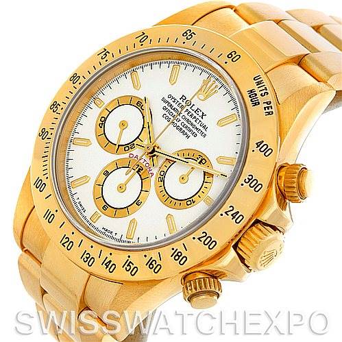 This image shows the face and side of a Rolex Daytona 16528 Men's Yellow Gold White Dial 16528 Men's Yellow Gold White Dial watch, highlighting the bezel, dial, and crown.
