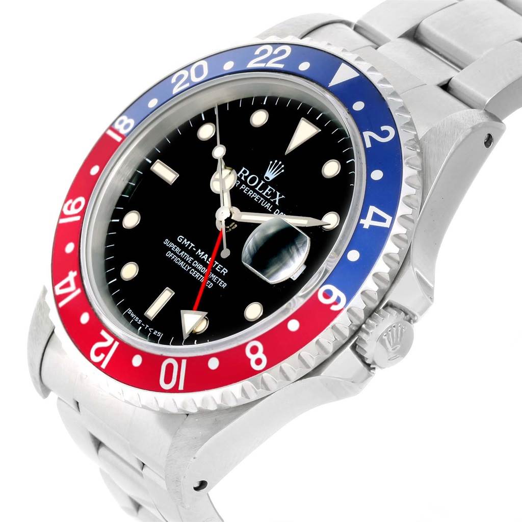 This Rolex GMT-Master 16700 Men
s Stainless Steel Black Dial 16700 Men
s Stainless Steel Black Dial watch is shown at an angled side view, highlighting the bezel, crown, dial, and part of the bracelet.