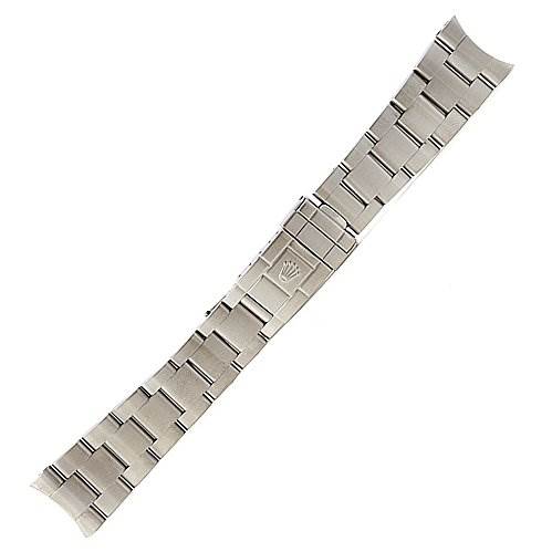 This image shows a straight-on view of a Rolex GMT-Master 16710 Men's Stainless Steel Black Dial 16710 Men's Stainless Steel Black Dial watch bracelet.