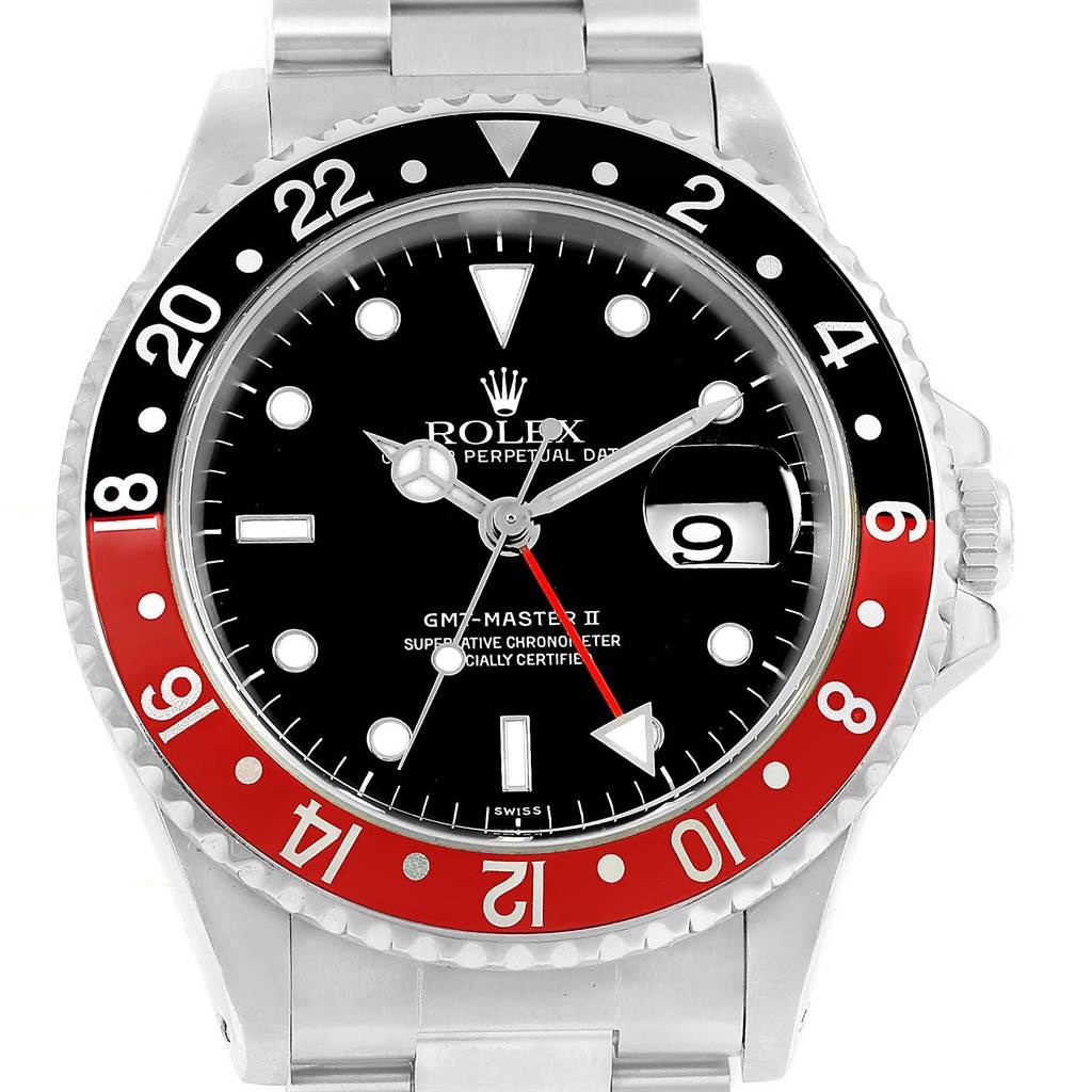 This is a front view of a Rolex GMT-Master 16710 Men's Stainless Steel Black Dial 16710 Men's Stainless Steel Black Dial II watch, showing its bezel, dial, and bracelet.