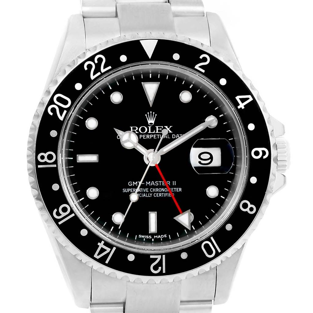 This is a head-on view of a Rolex GMT-Master 16710 Men
s Stainless Steel Black Dial 16710 Men
s Stainless Steel Black Dial II, showing the face, bezel, dial, hands, and bracelet.