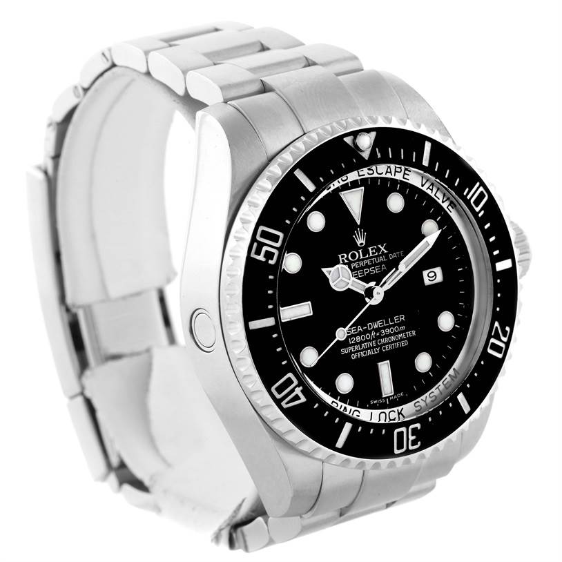 The image shows a Rolex Sea-Dweller 116600 Men's Stainless Steel Black Dial 116600 Men's Stainless Steel Black Dial watch at a slight left-side angle, highlighting the face, bezel, and bracelet links.