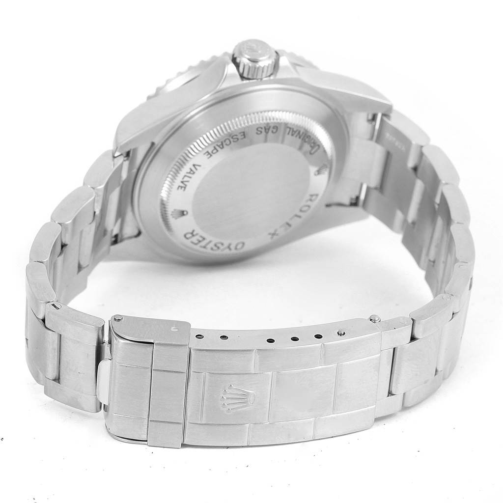 This image shows the back and bracelet of the Rolex Sea-Dweller 16600 Men
s Stainless Steel Black Dial 16600 Men
s Stainless Steel Black Dial watch from a rear angle.