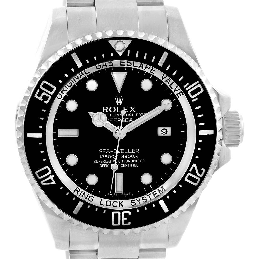 The image shows a front view of the Rolex Sea-Dweller 116660 Men
s Stainless Steel Black Dial 116660 Men
s Stainless Steel Black Dial watch, highlighting its face, bezel, and bracelet.