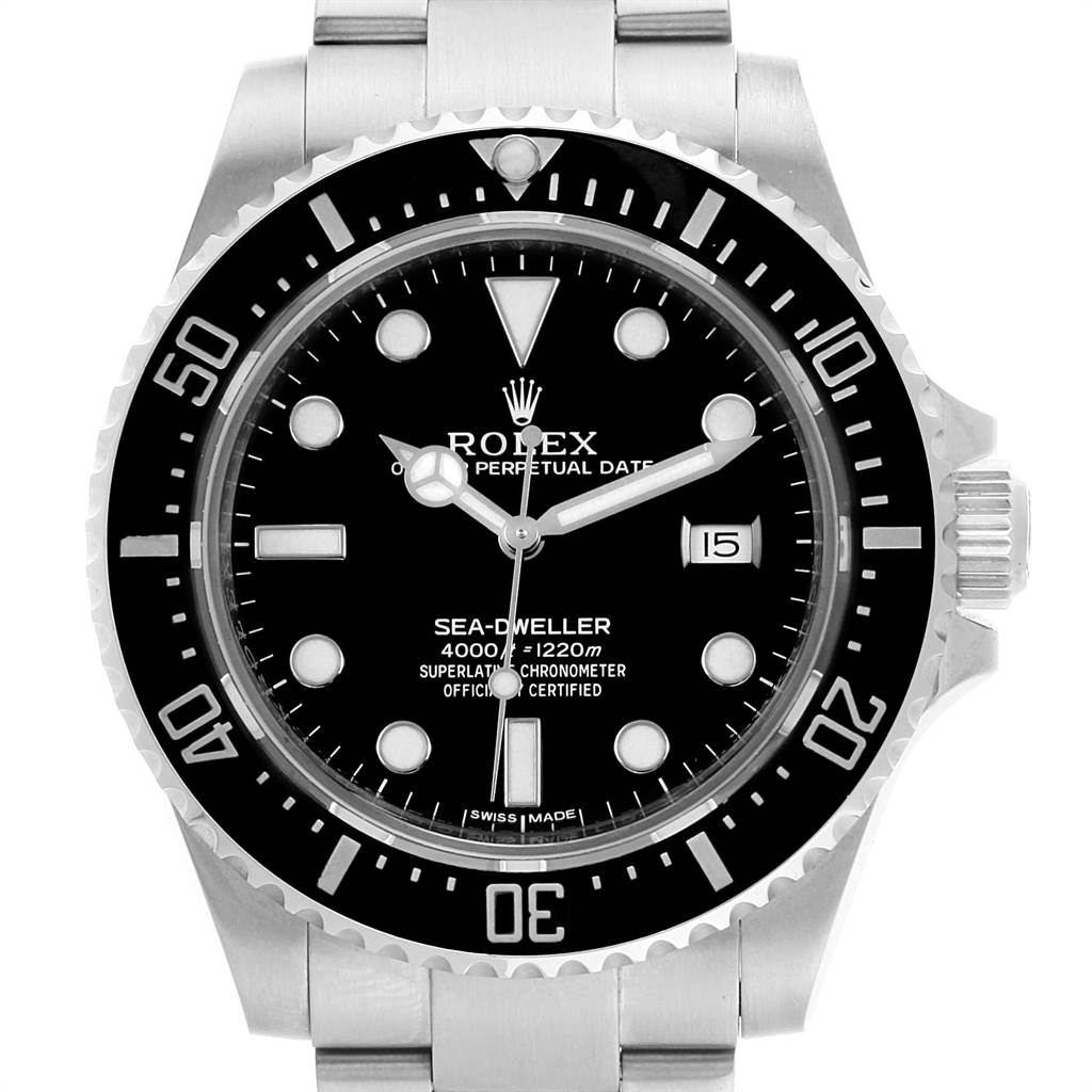 This image shows a front view of the Rolex Sea-Dweller 116600 Men
s Stainless Steel Black Dial 116600 Men
s Stainless Steel Black Dial watch, displaying its dial, bezel, crown, and bracelet.