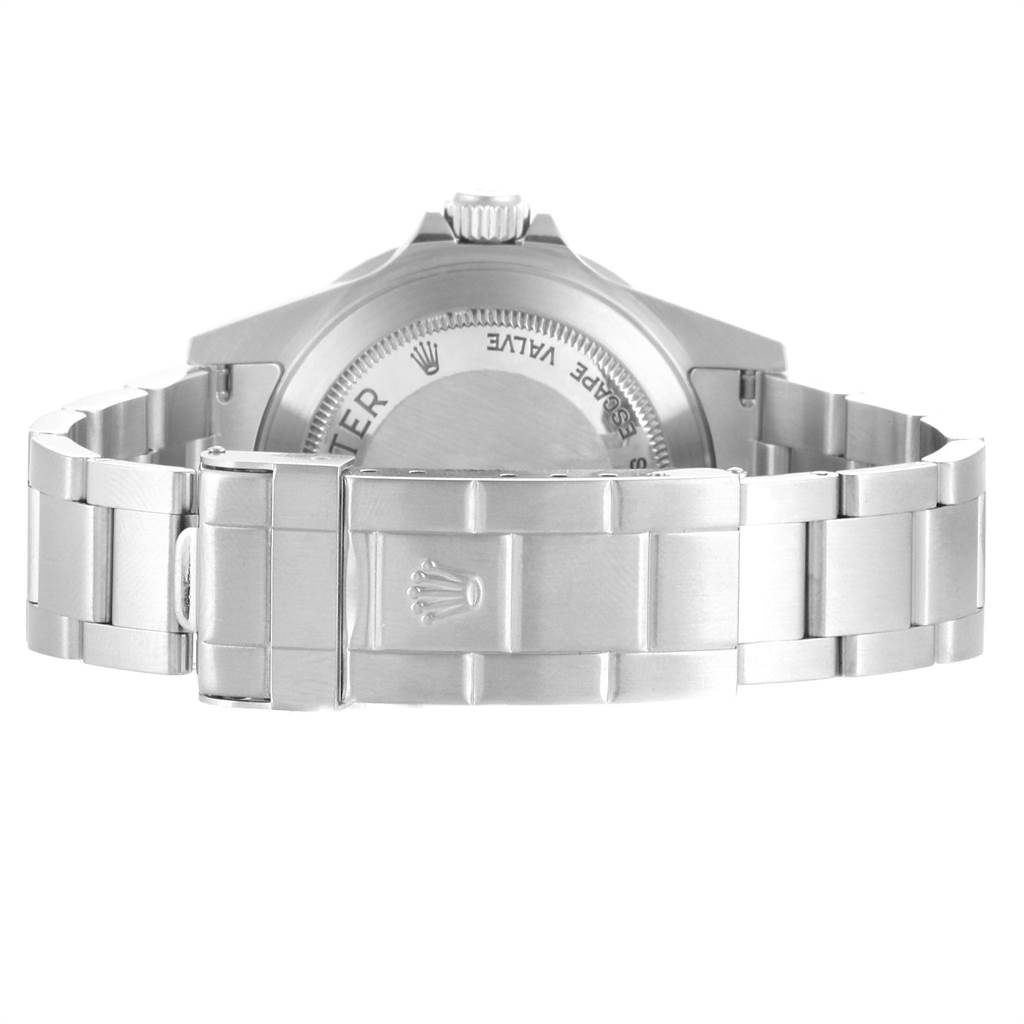 This image shows the back and bracelet of the Rolex Sea-Dweller 16600 Men
s Stainless Steel Black Dial 16600 Men
s Stainless Steel Black Dial watch.