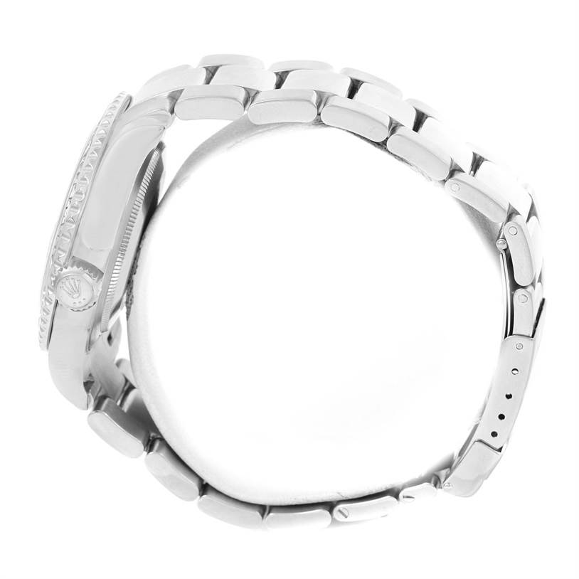 The image shows a side view of a Rolex Yacht-Master 16622 Men's Stainless Steel Silver Dial 16622 Men's Stainless Steel Silver Dial watch, highlighting the bracelet and the side of the case.