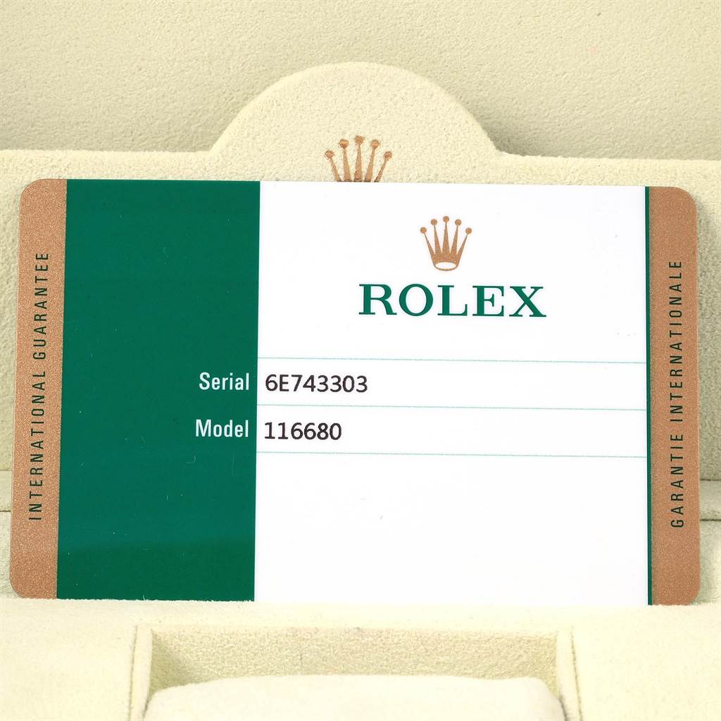 The image shows the international guarantee card for the Rolex Yacht-Master 116680 Men's Stainless Steel White Dial 116680 Men's Stainless Steel White Dial model 116680.
