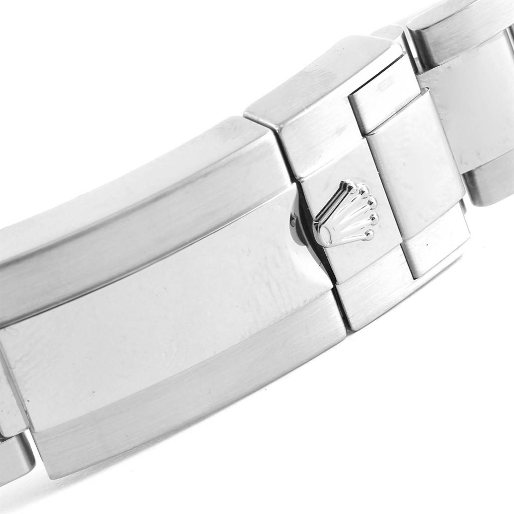 The image shows the clasp and bracelet of a Rolex Yacht-Master 116622 Men's Stainless Steel Blue Dial 116622 Men's Stainless Steel Blue Dial watch at a close-up angle.